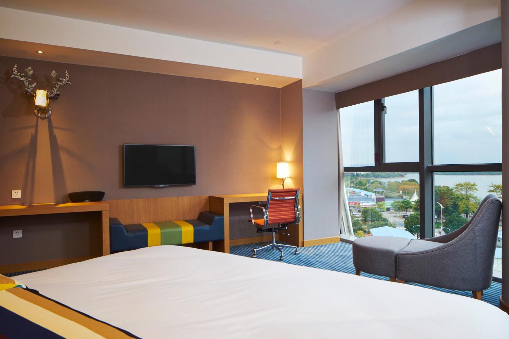Urban Suite