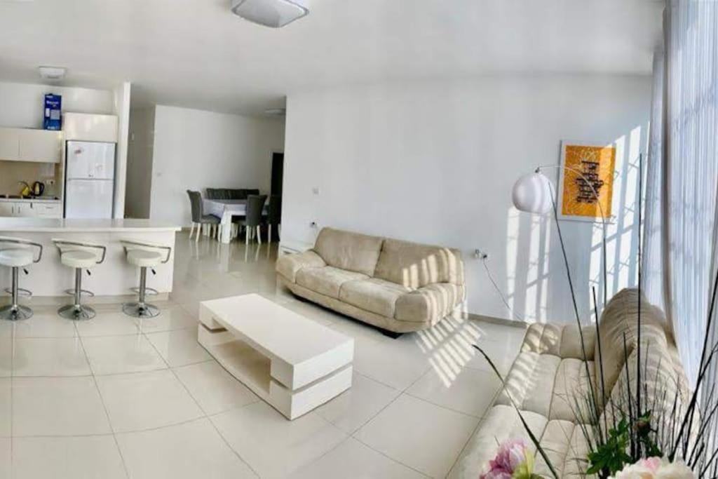 Three-Bedroom Apartment photo 1