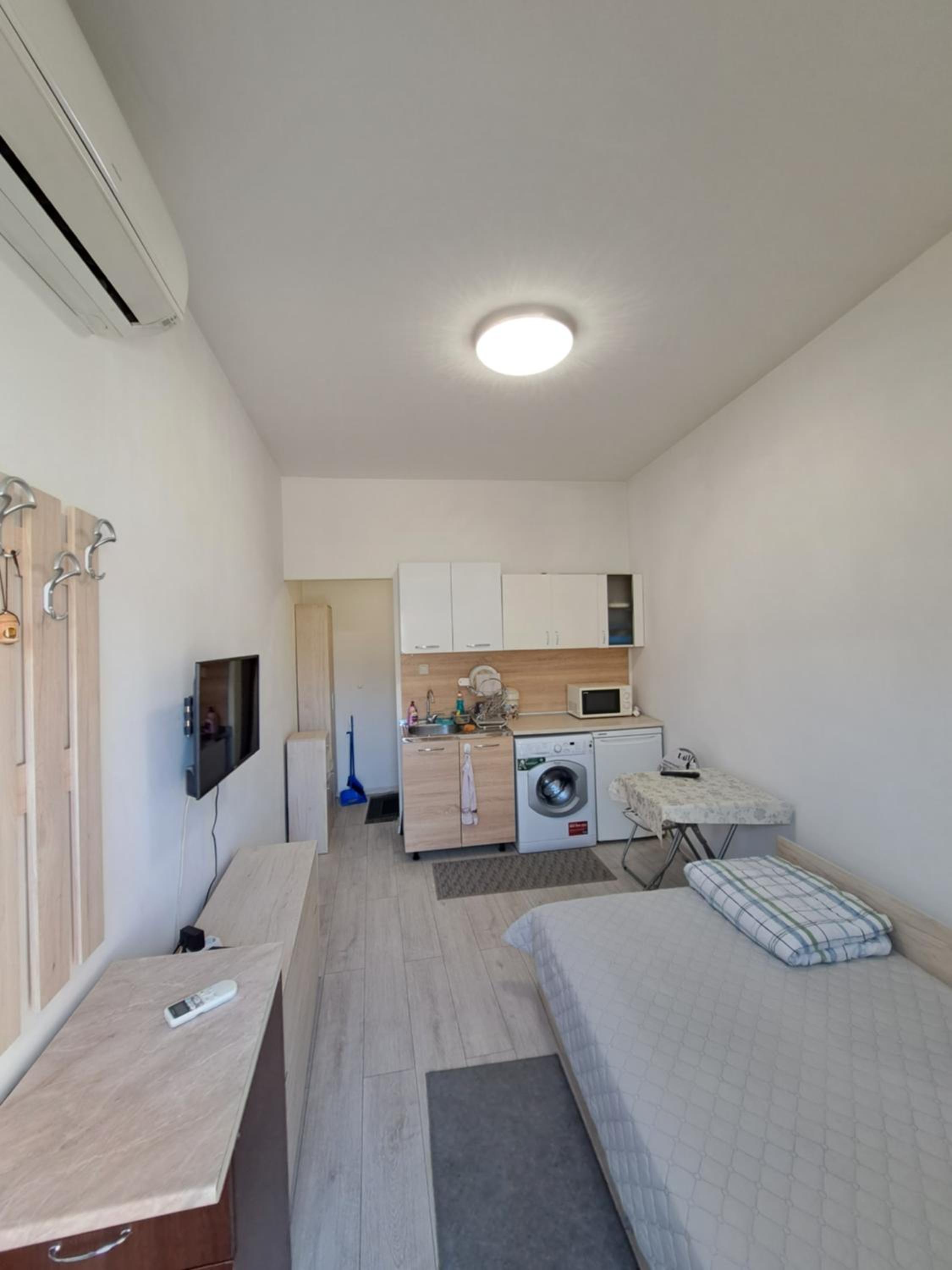 Studio with Garden View - Photo 11