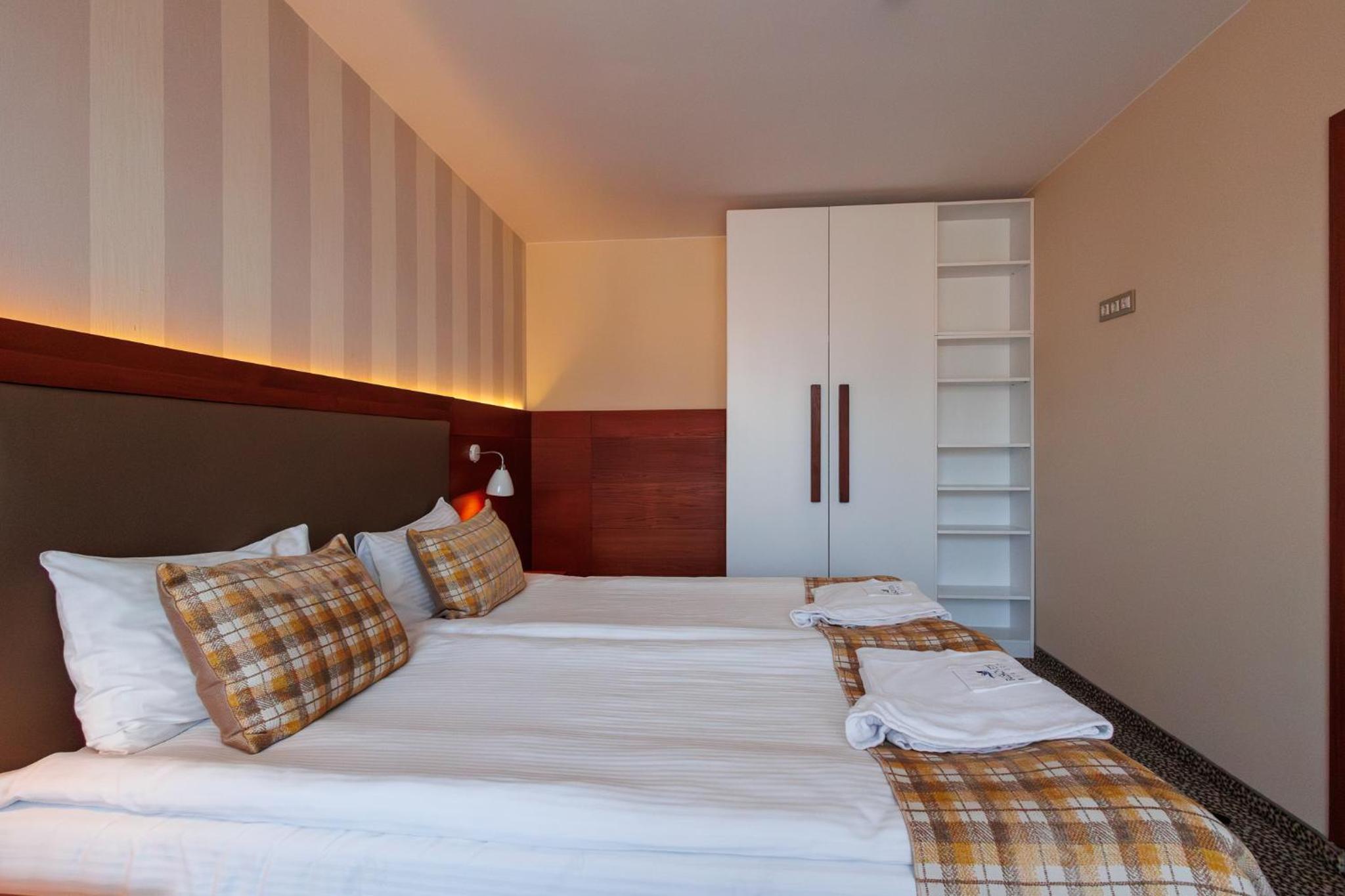 Two-Bedroom Suite photo 3