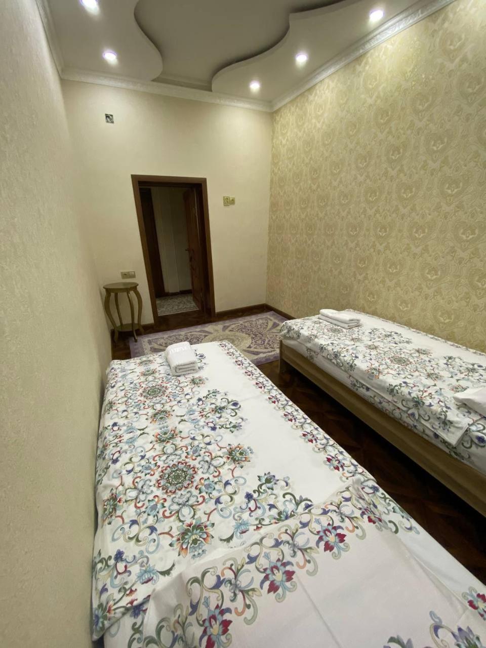 Double Room With Two Double Beds photo 2