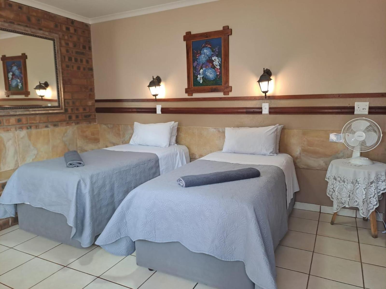 Deluxe Twin Room photo 3
