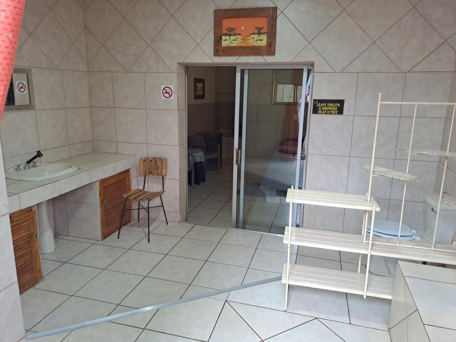 Double or Twin Room with Private Bathroom photo 1