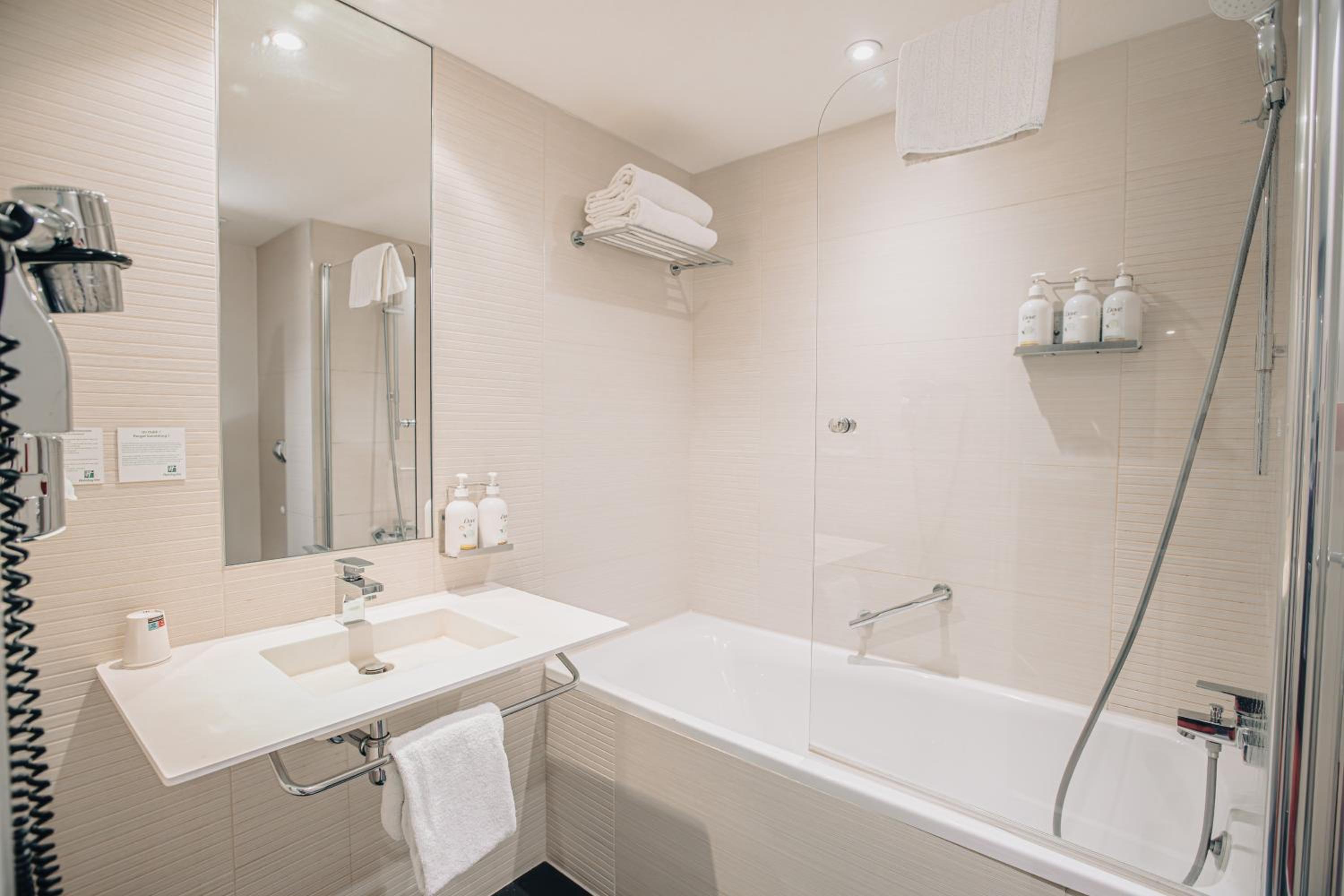 Standard Room - Photo 5