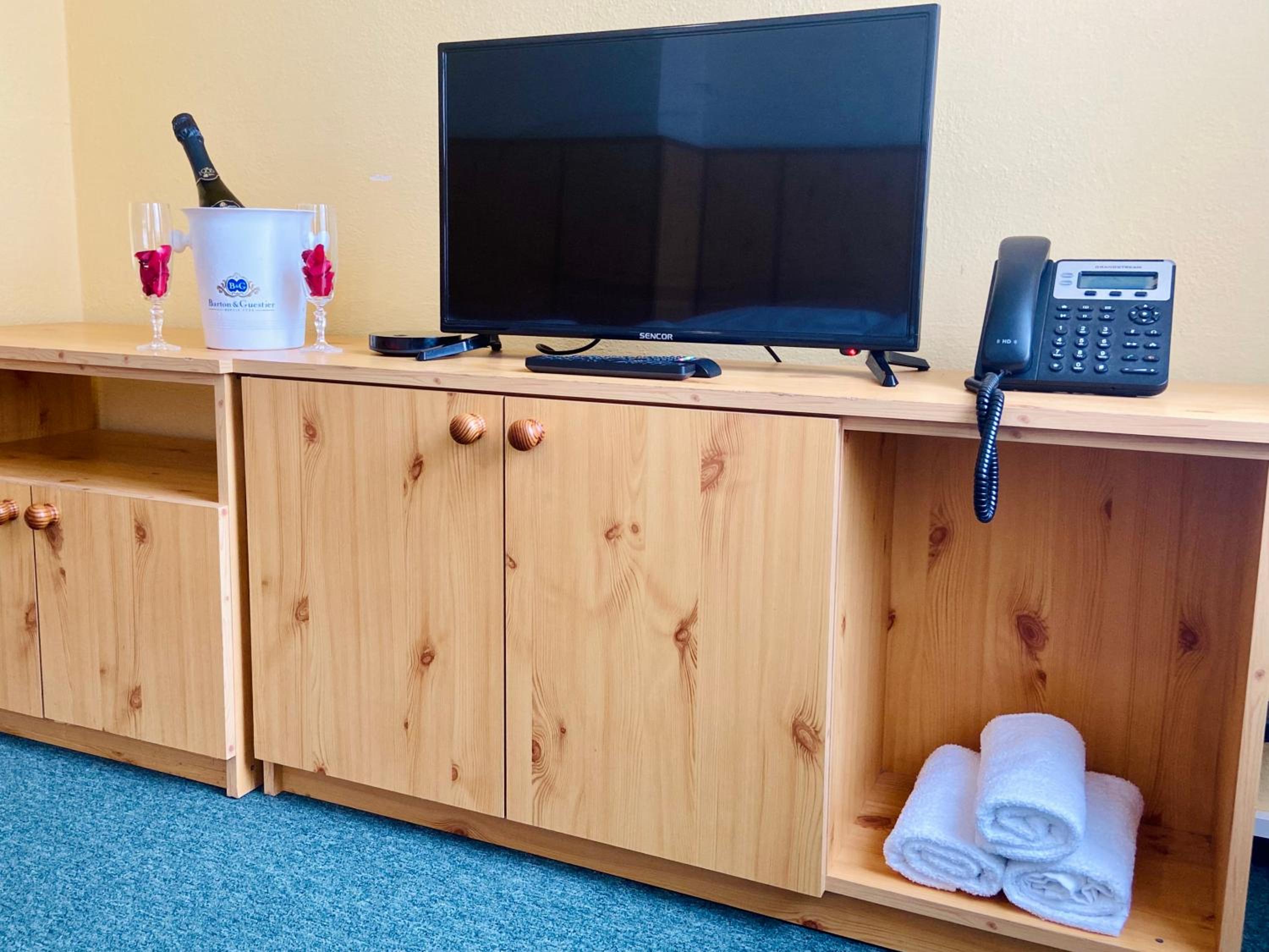 Standard Twin Room photo 1