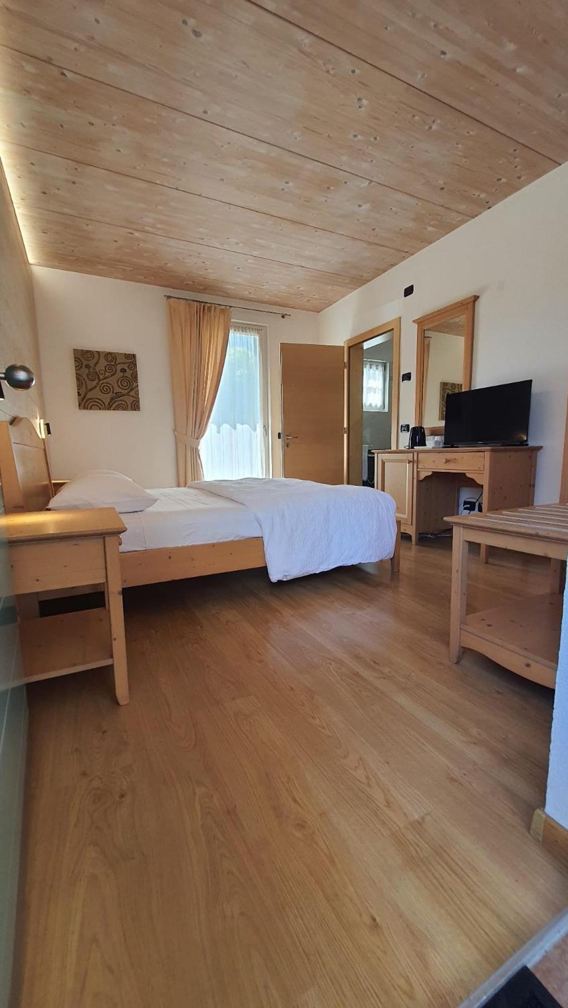 Double or Twin Room photo 3
