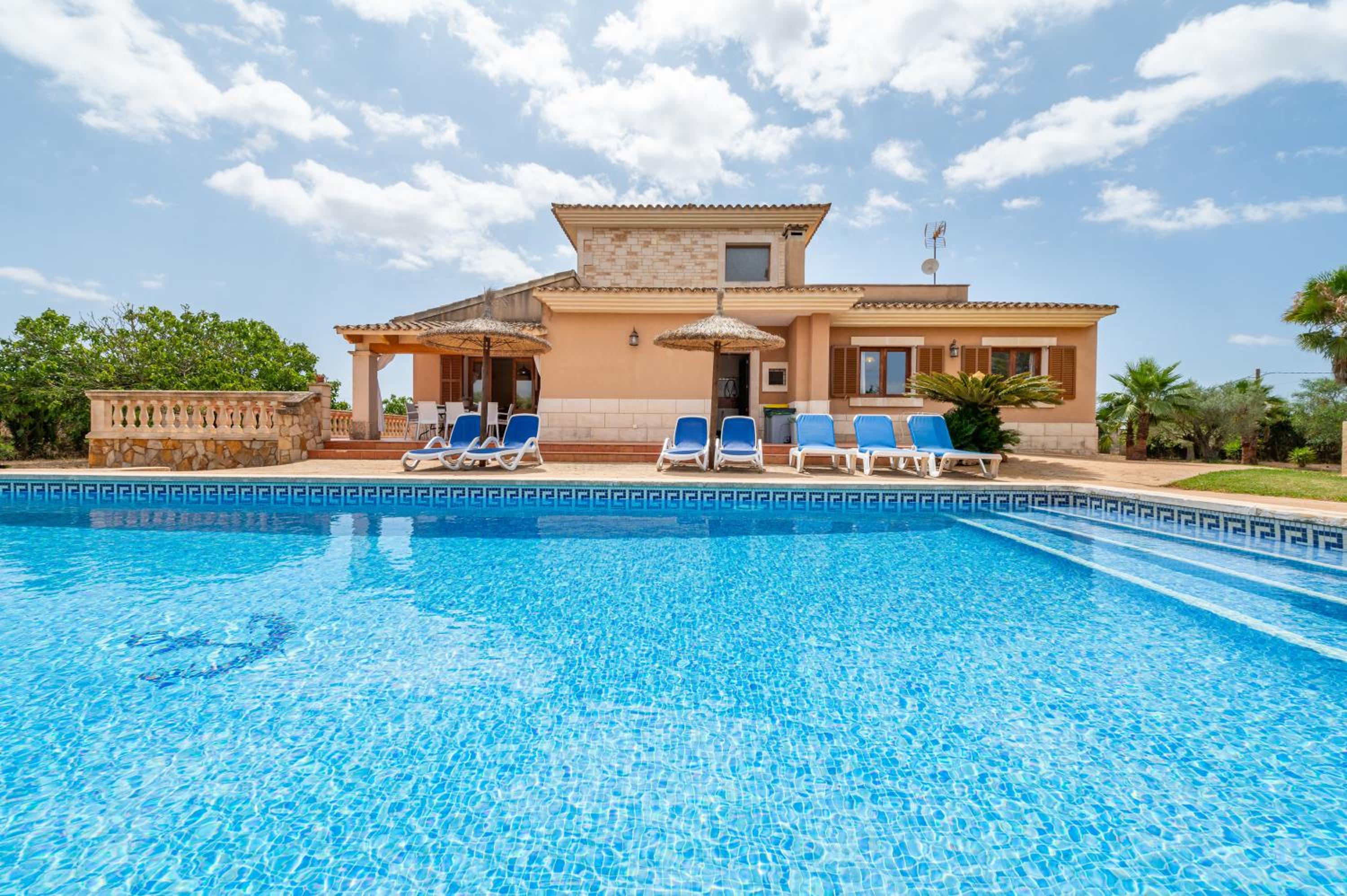 Villa with Garden View photo 2