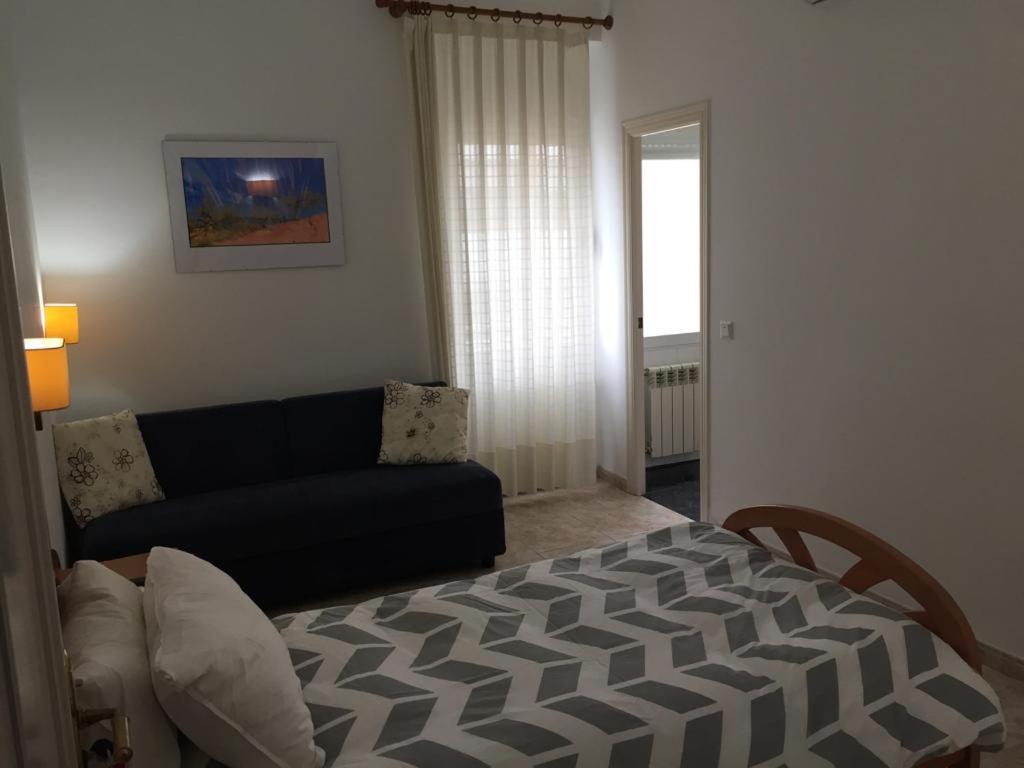 Habitación individual con baño privado