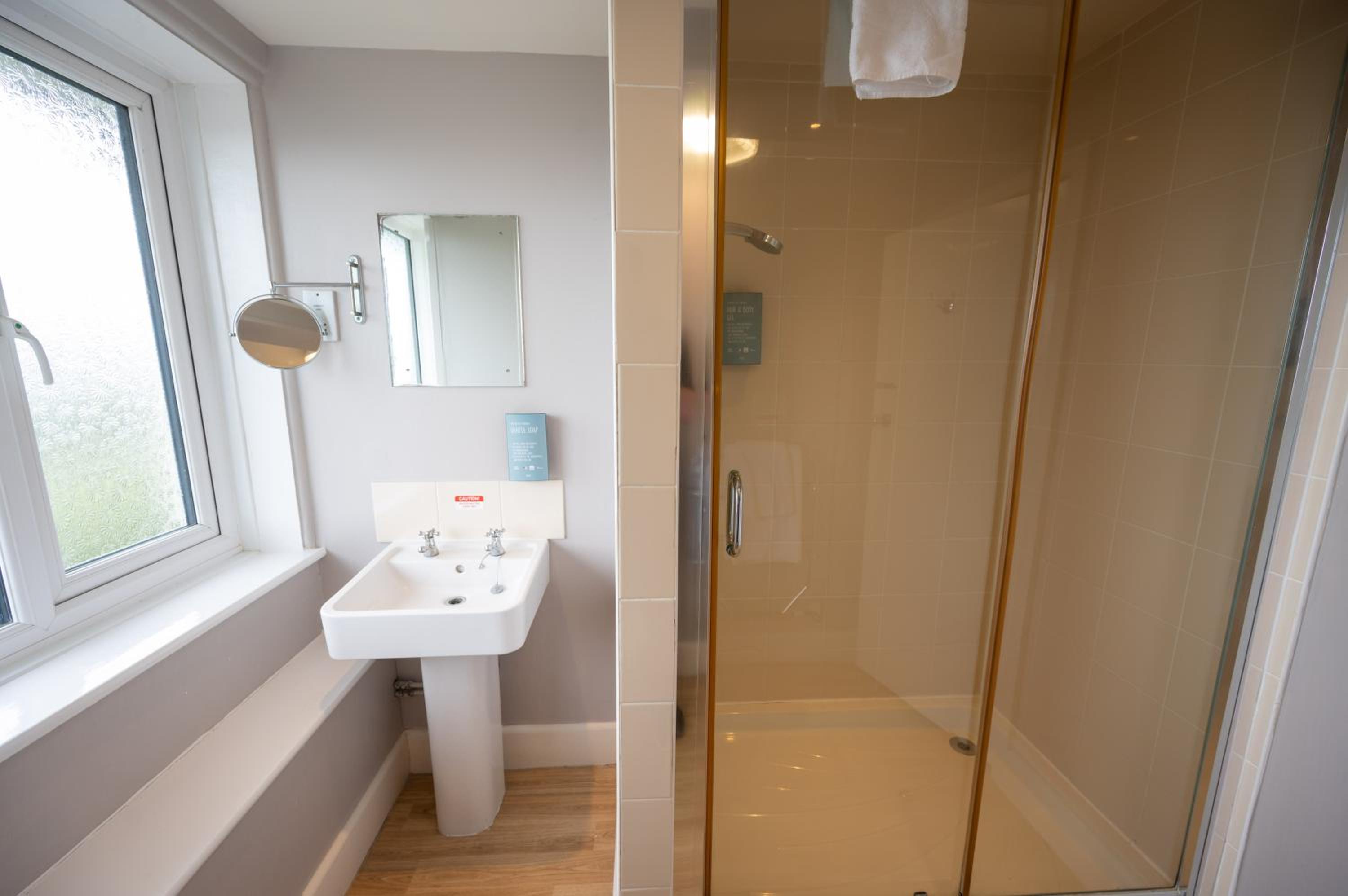 Double Room with Sea View - Photo 5