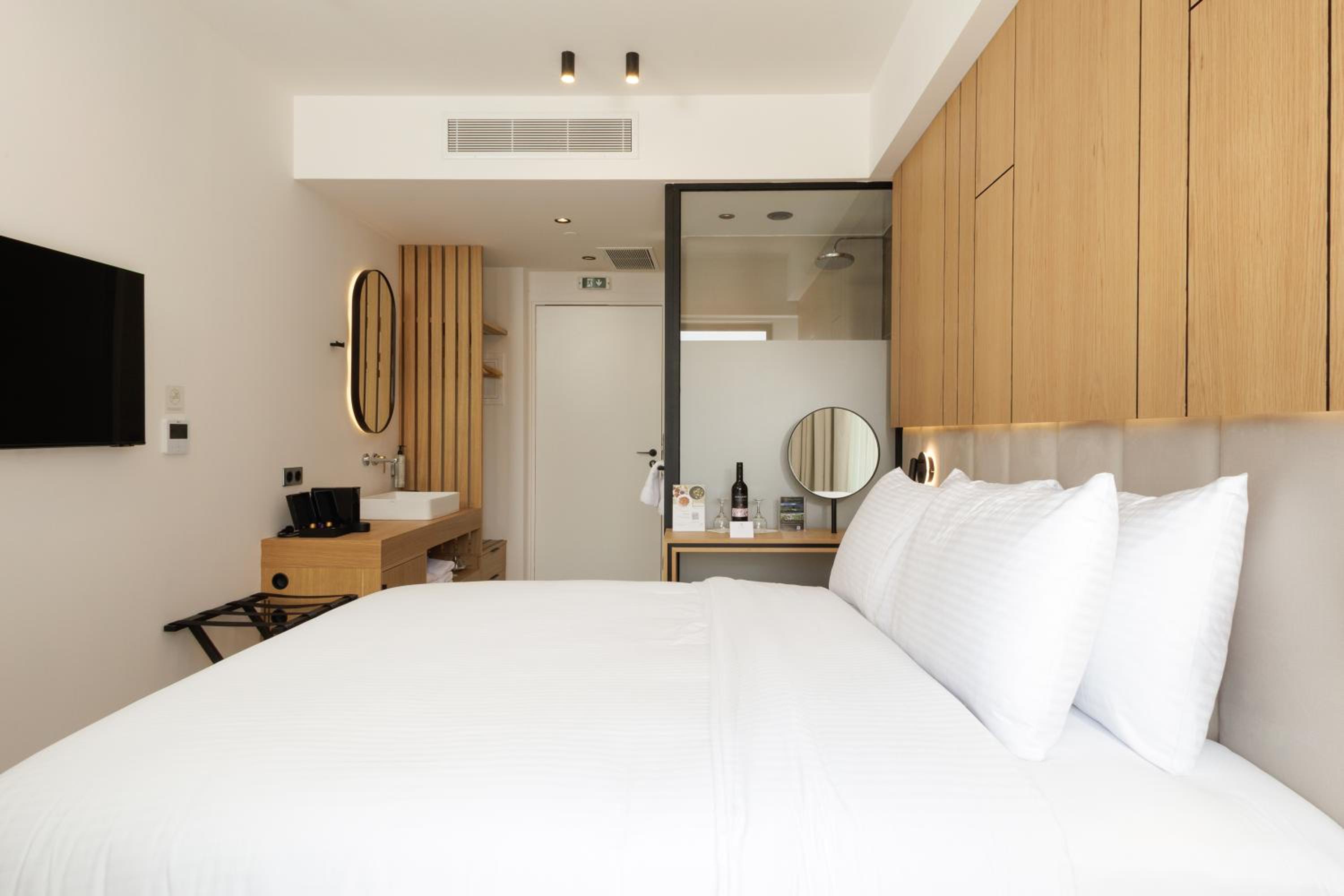 Superior Room With Outdoor Jacuzzi