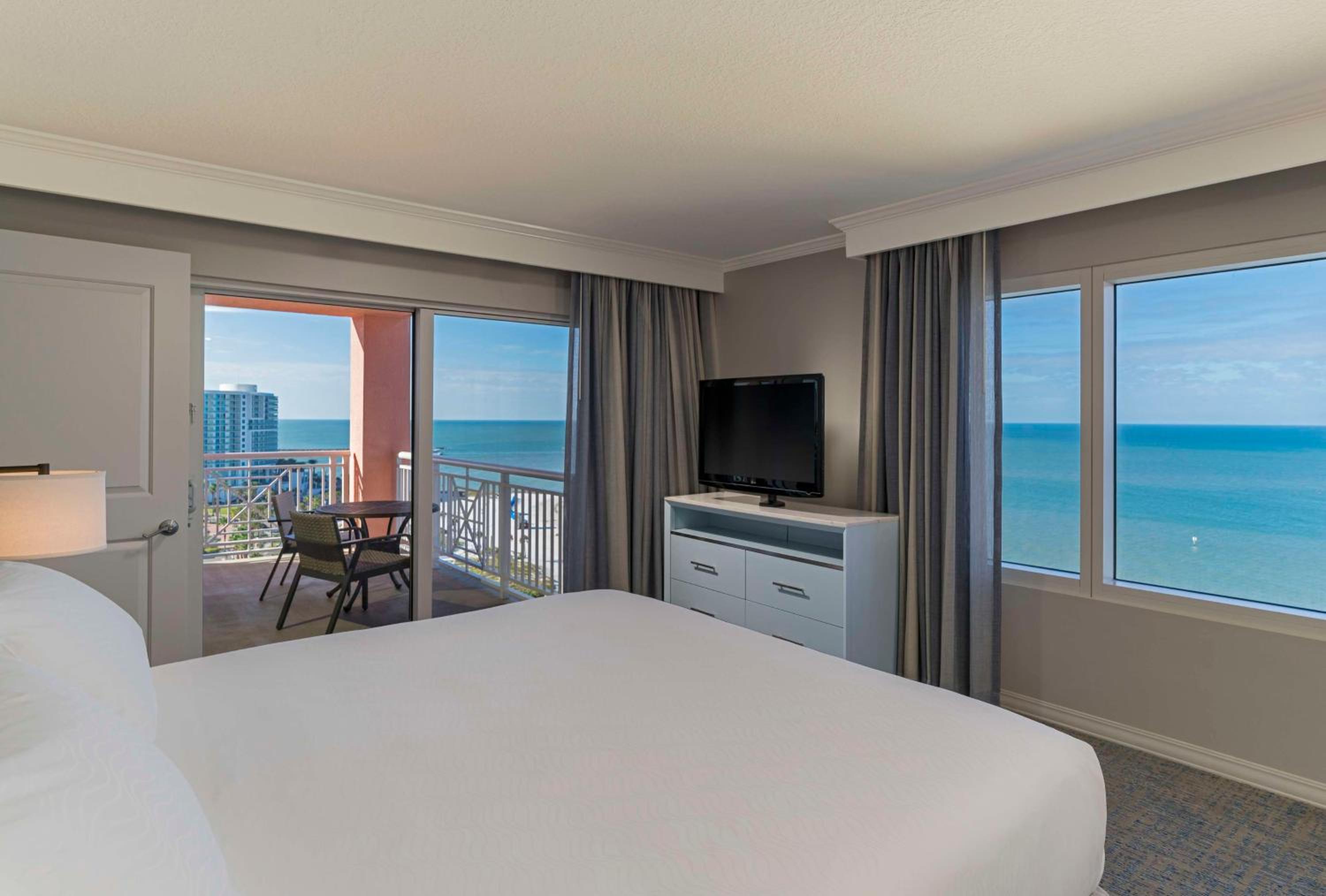 Two-Bedroom Suite with Kitchen and Ocean View - Photo 1