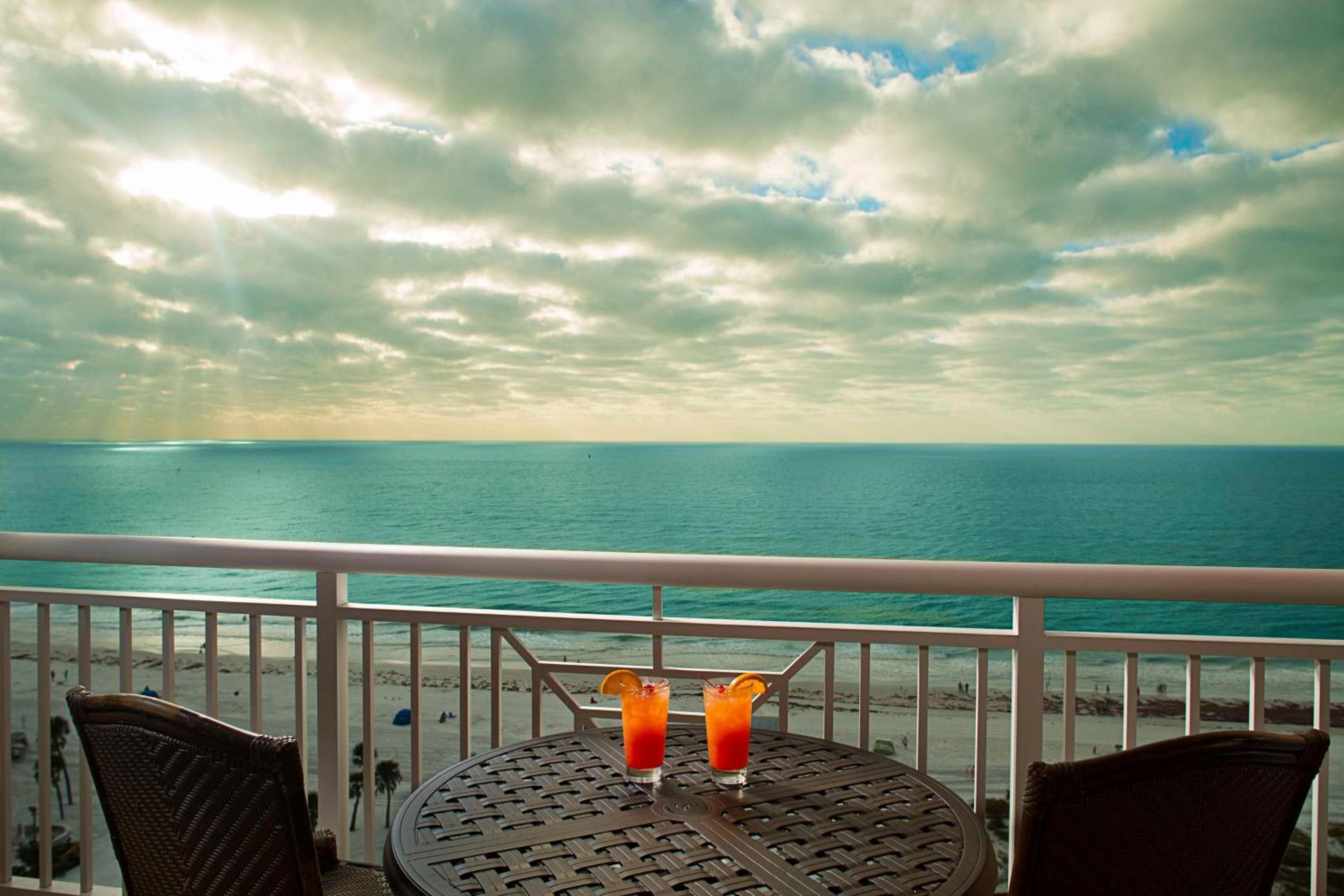 Two-Bedroom Suite with Kitchen and Ocean View - Photo 2