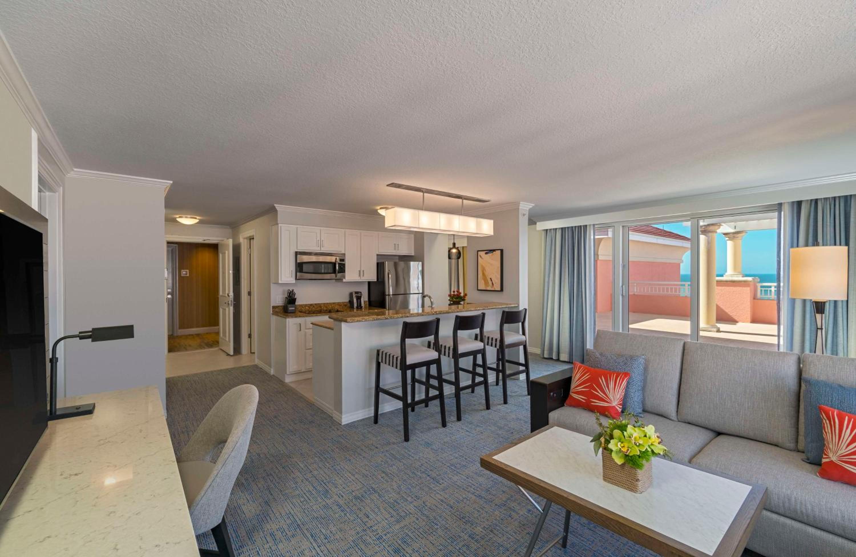 King Suite with Private Rooftop Terrace and Kitchen - Ocean View - Photo 1