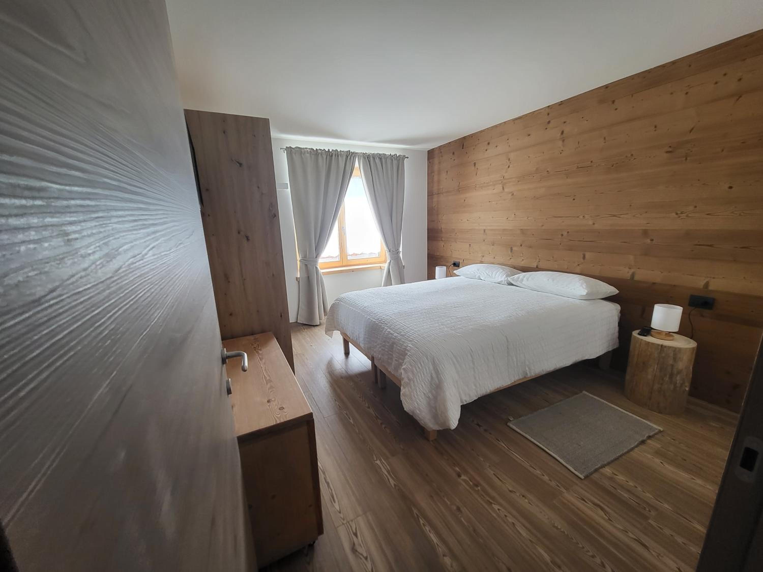 One-Bedroom House photo 1