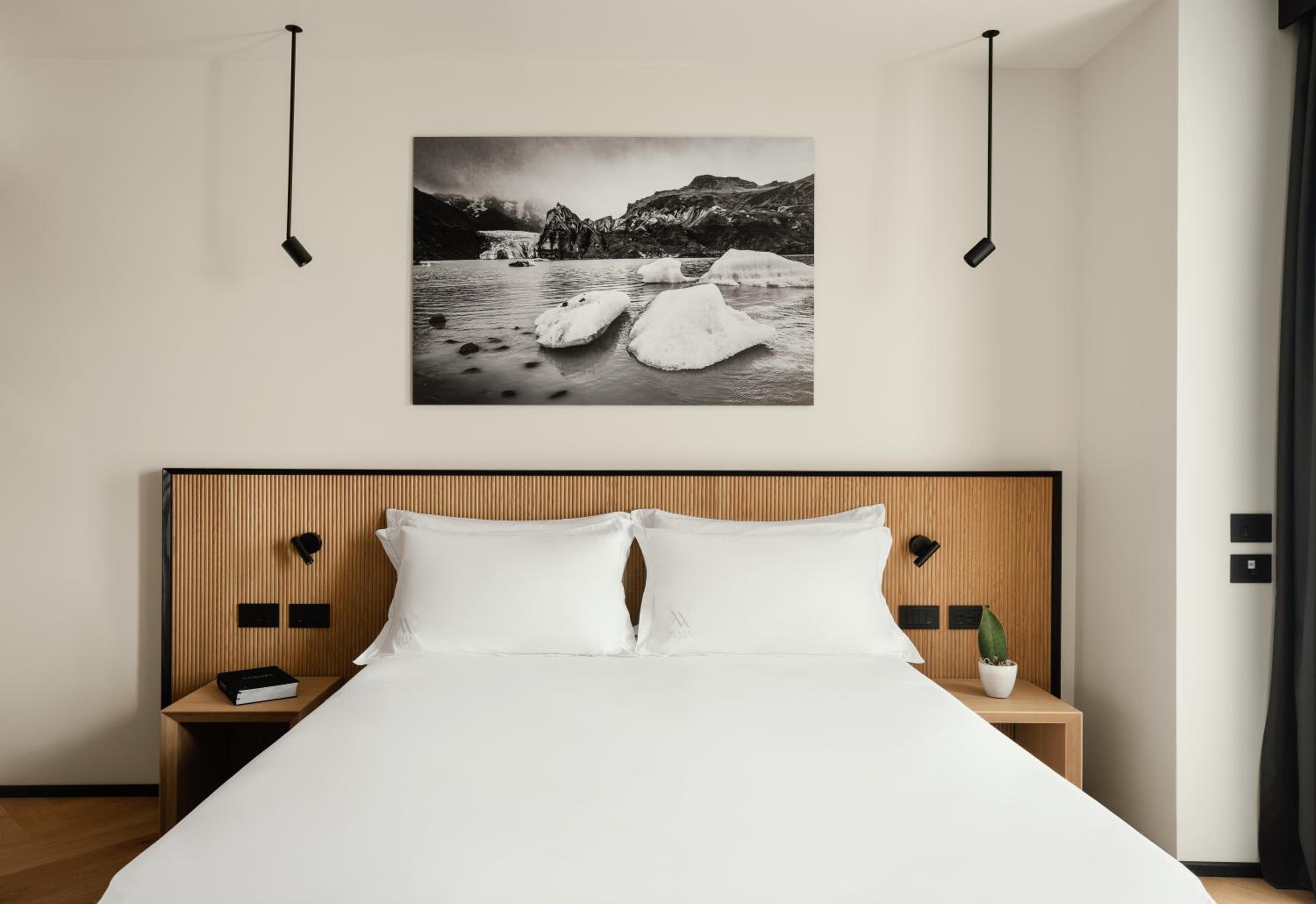 Junior Suite with Sea View - Photo 1