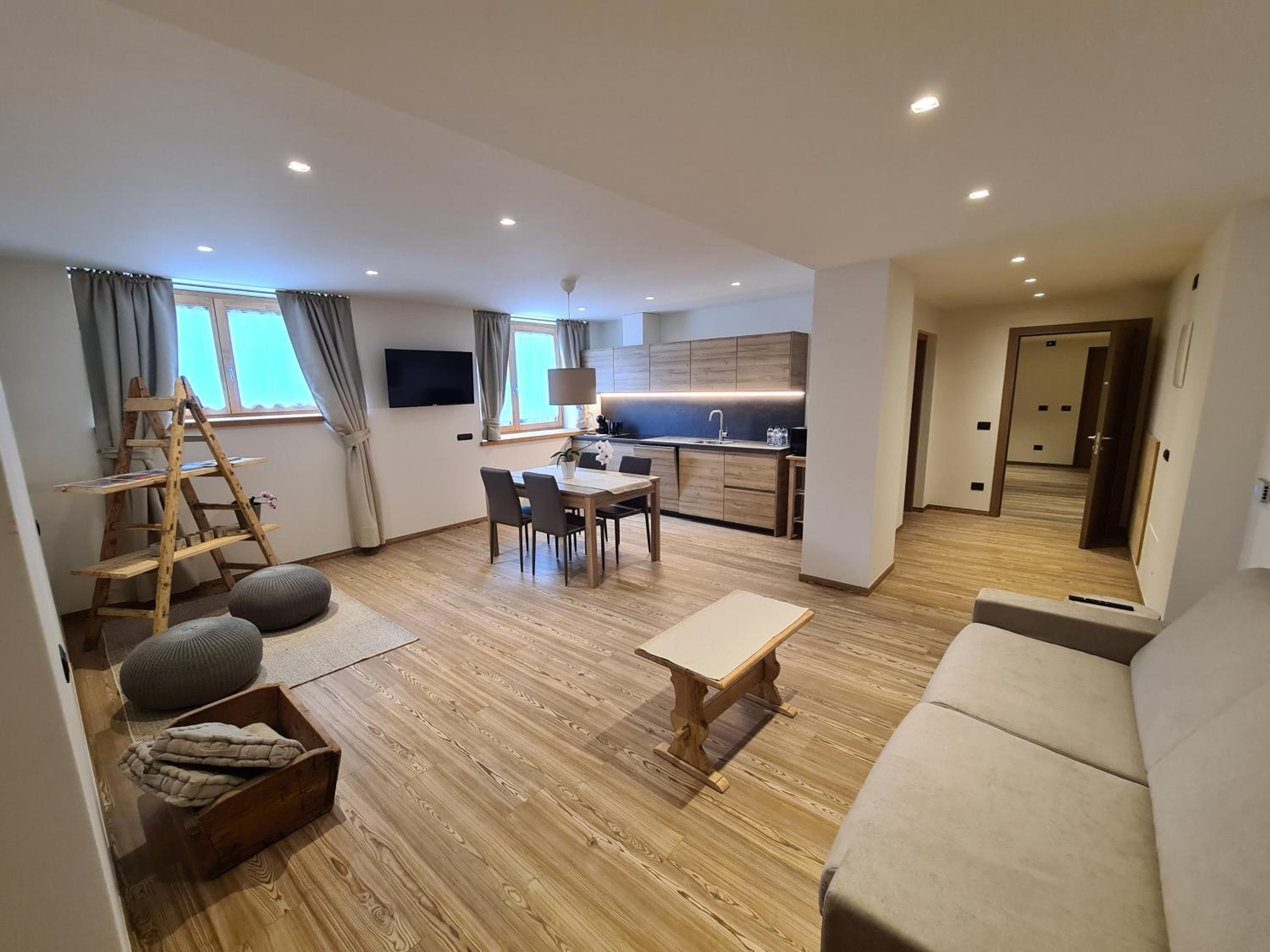 One-Bedroom House photo 1