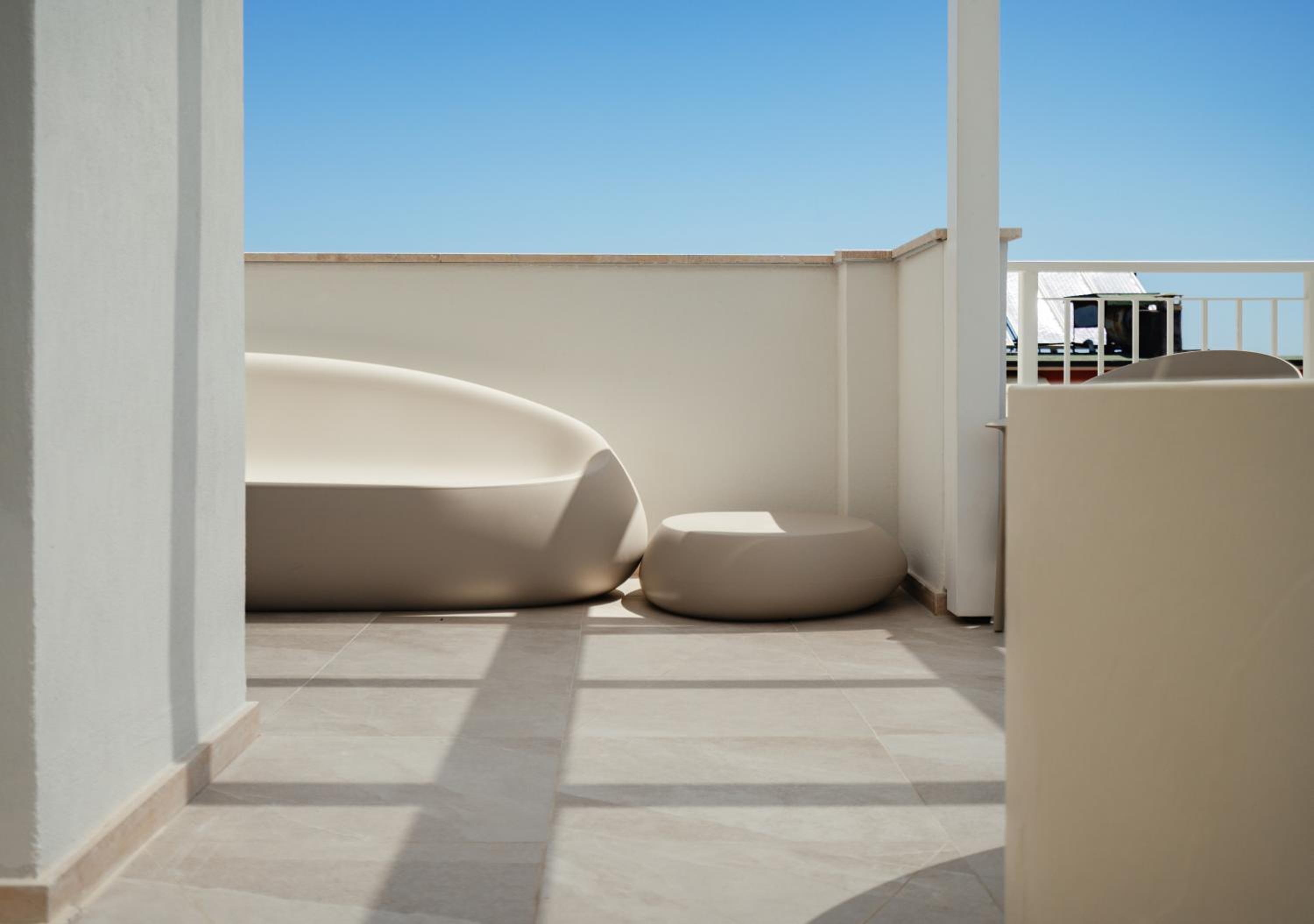 King Suite with Sea View - Photo 5