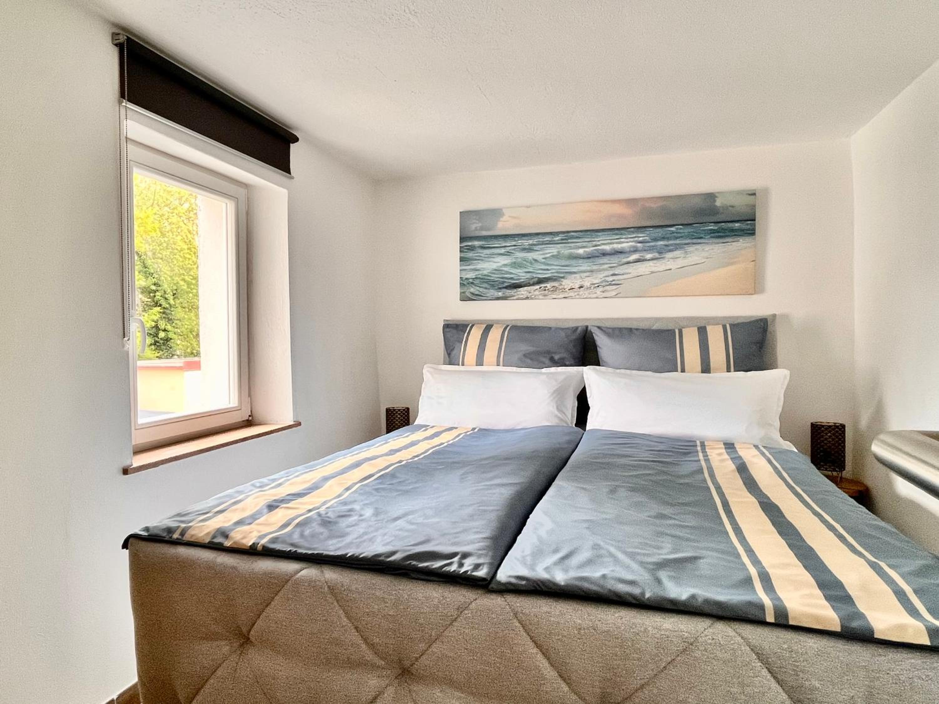 One-Bedroom Apartment with Balcony photo 1
