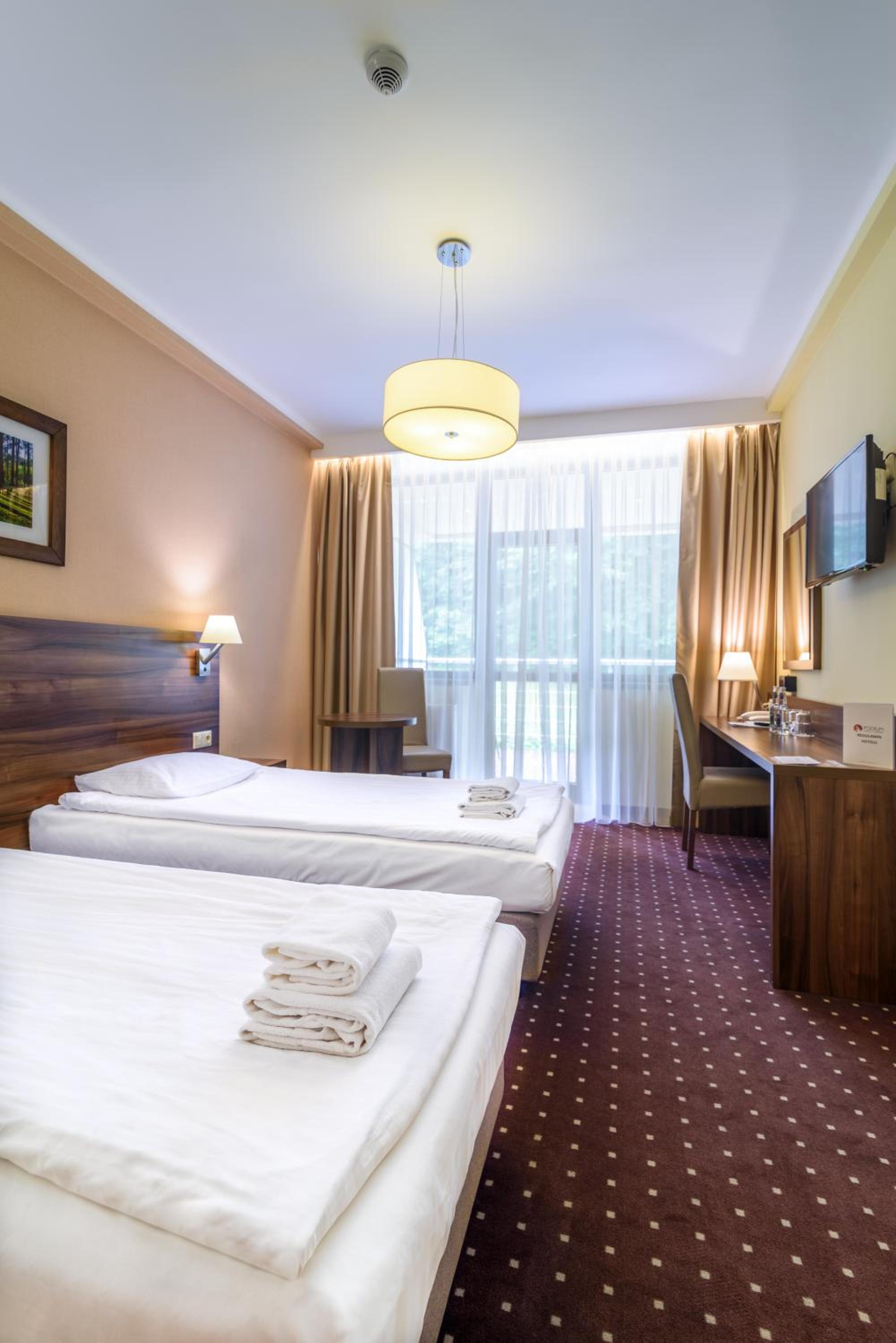 Twin Room - Photo 3