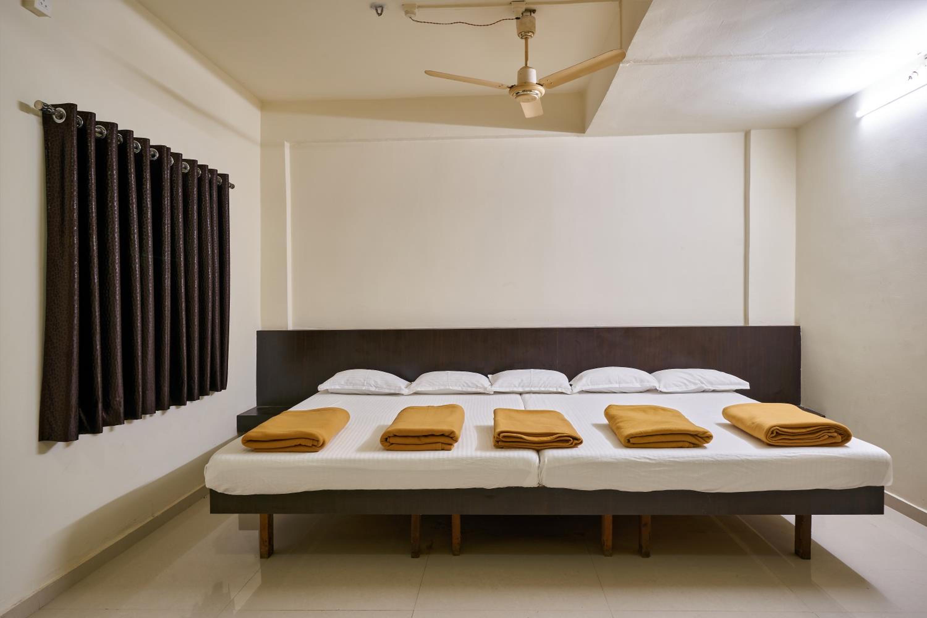 Budget Triple Room photo 1