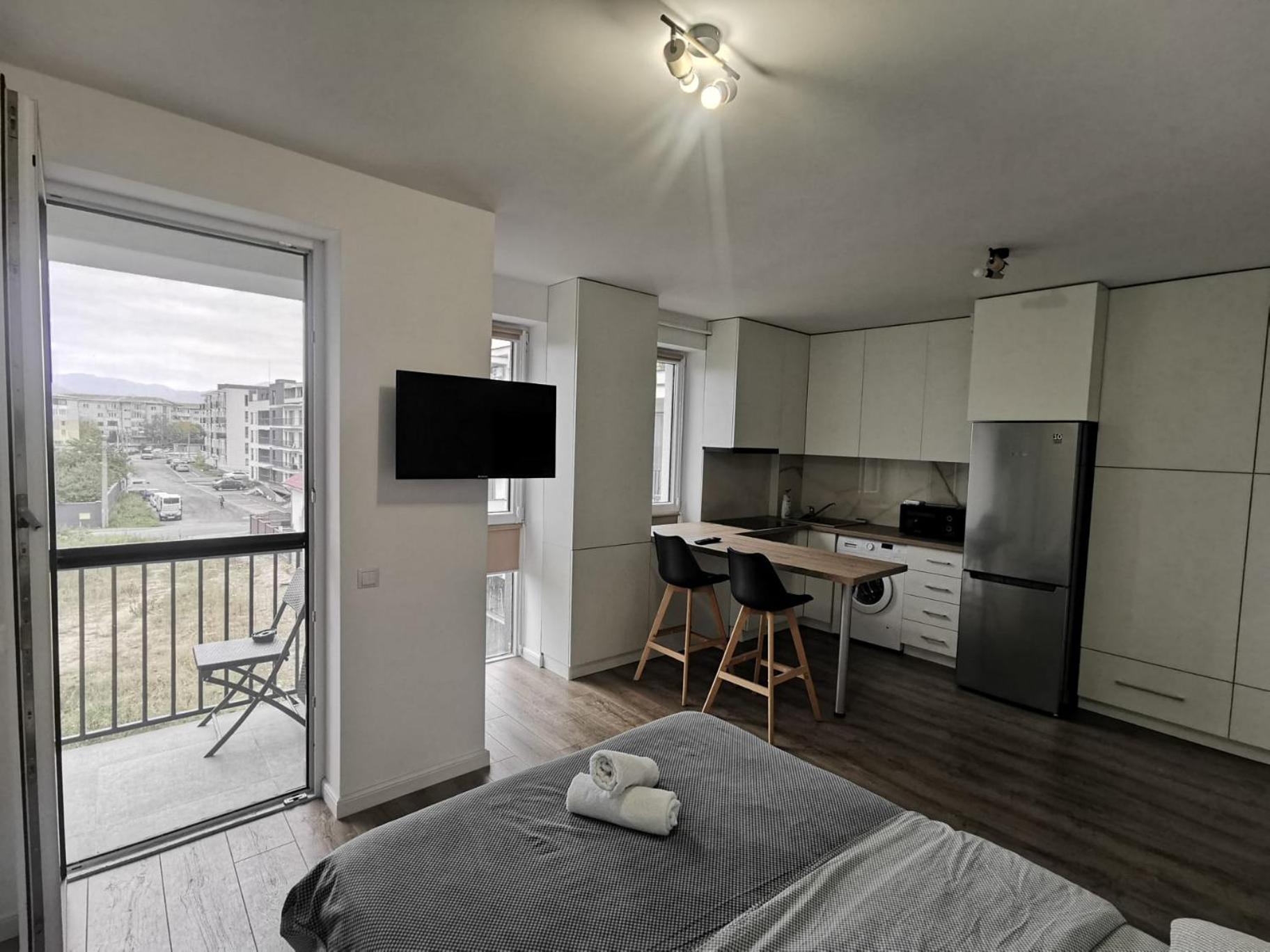 Apartment photo 1