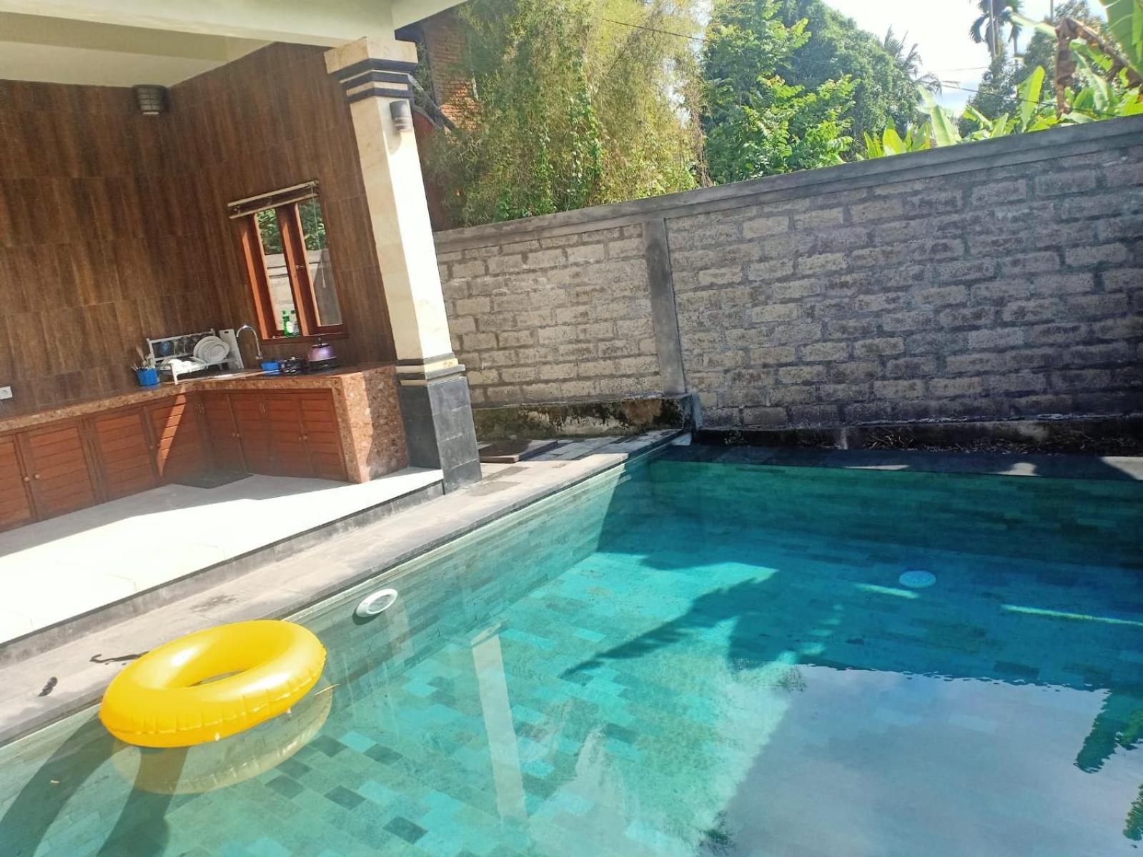 Villa with Private Pool - Photo 10
