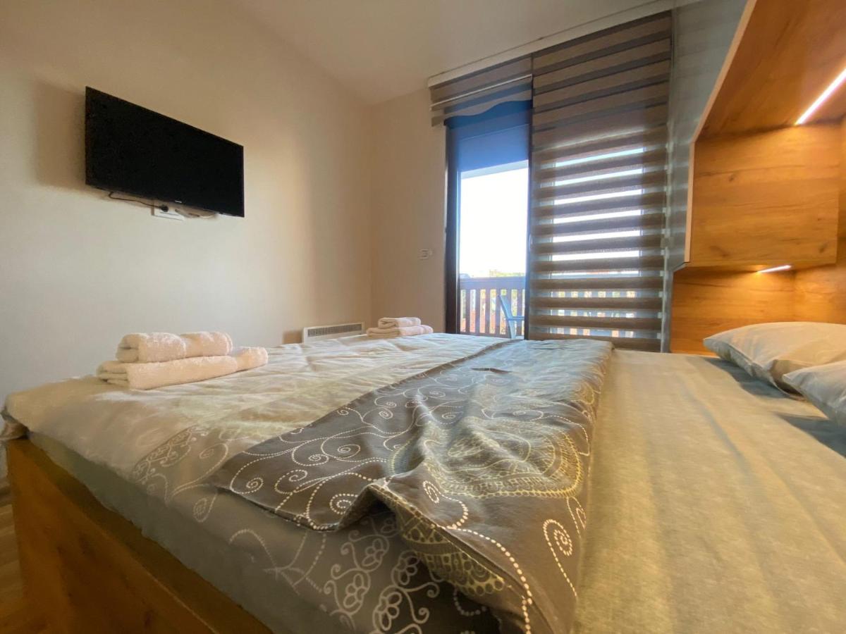 Superior Apartment photo 2