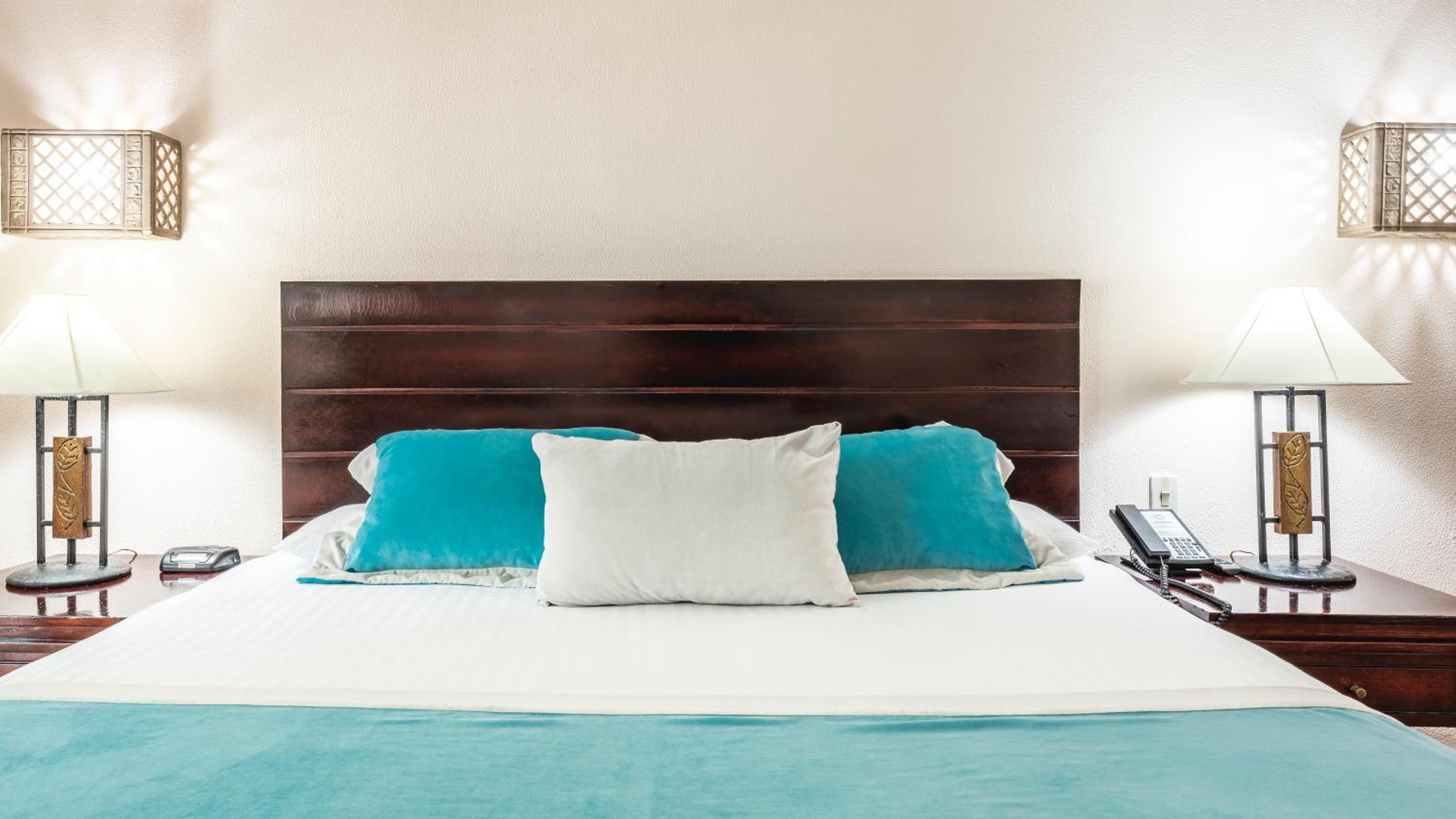 Deluxe Ocean View Double Beds