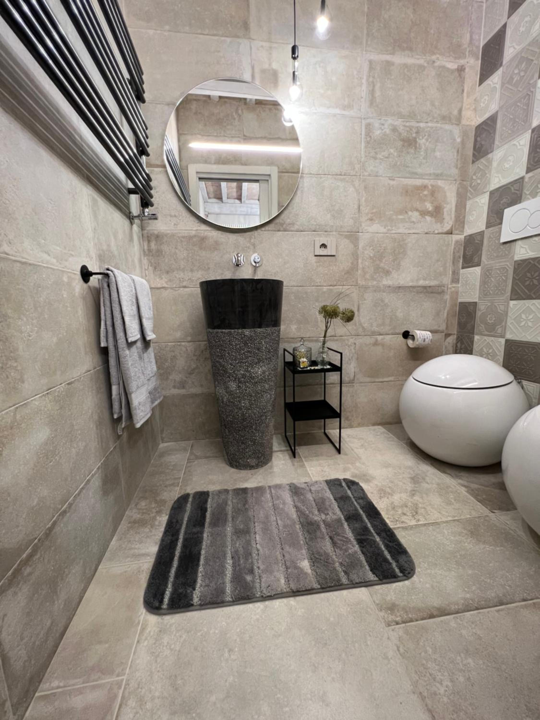 Deluxe Double Room with Bath photo 2