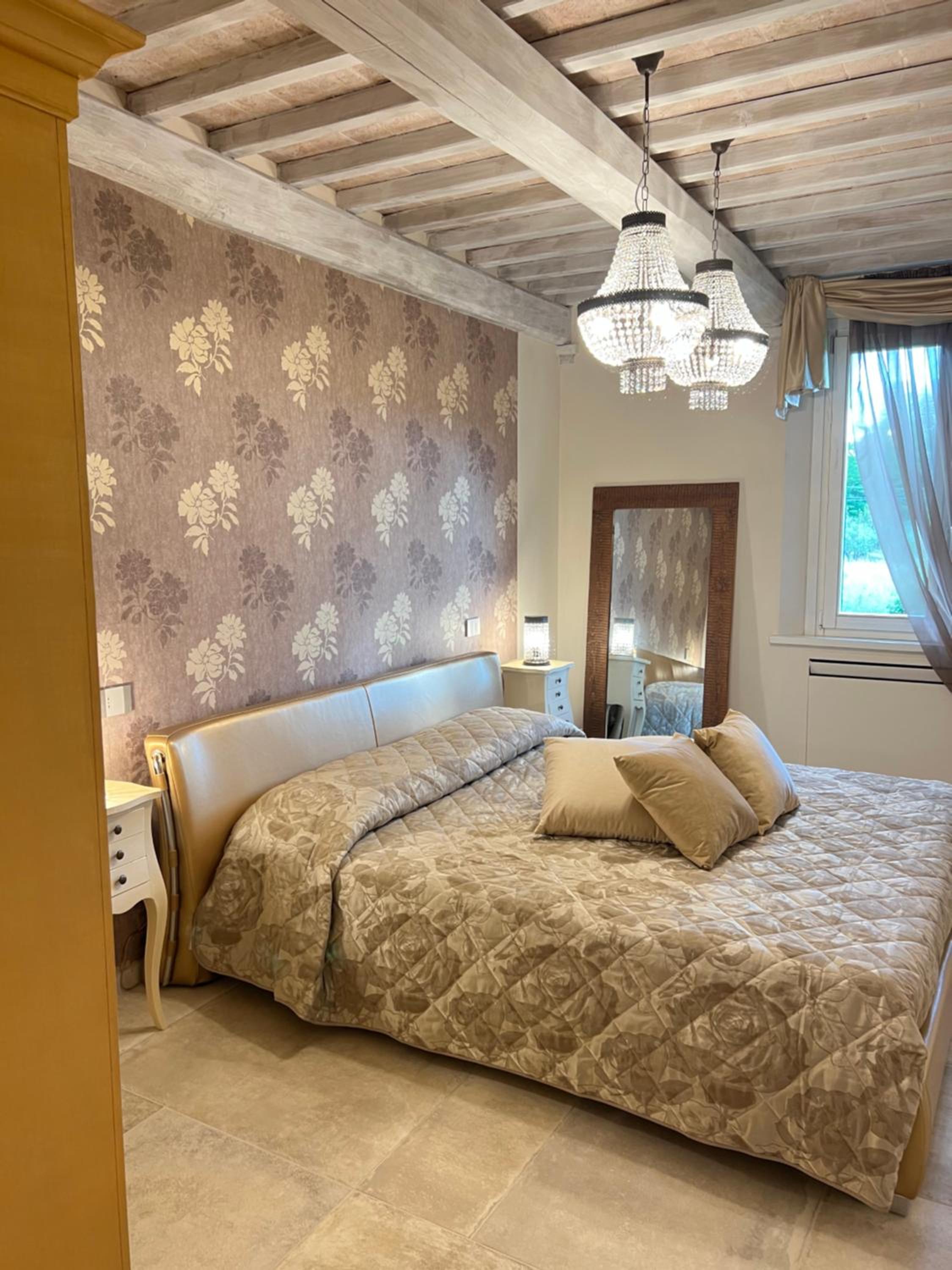 Deluxe Double Room with Bath photo 1