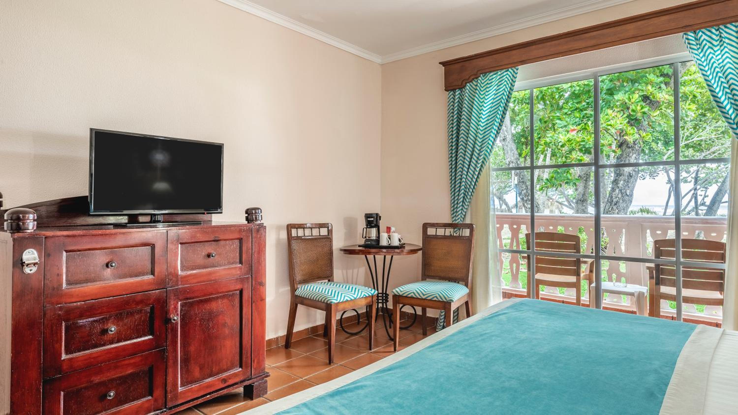 Deluxe Ocean View Double Beds