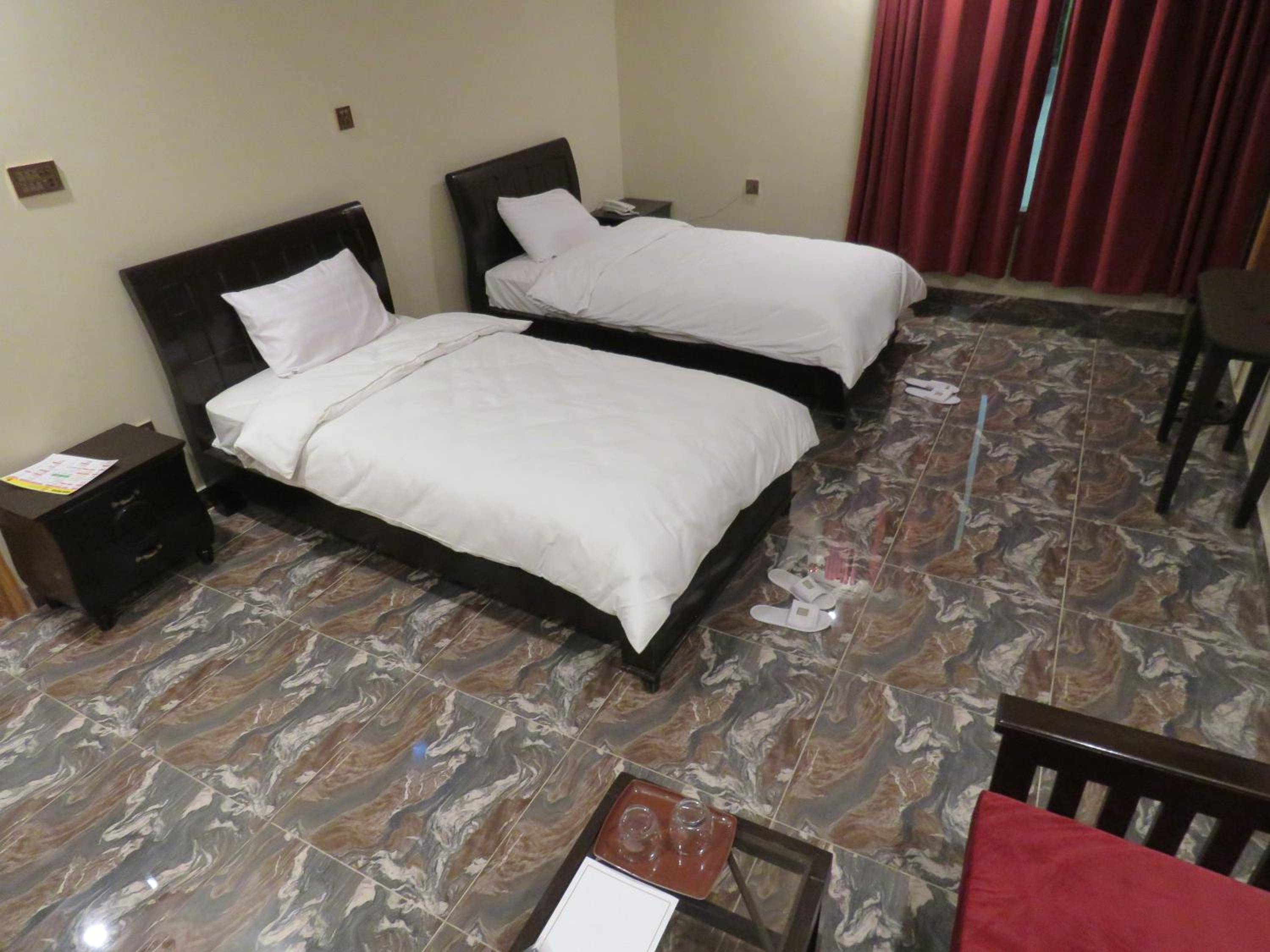 Deluxe Double Or Twin Room With Mountain View photo 2