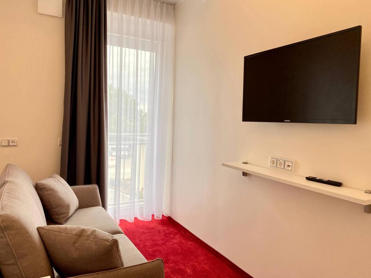 Standard Family Room