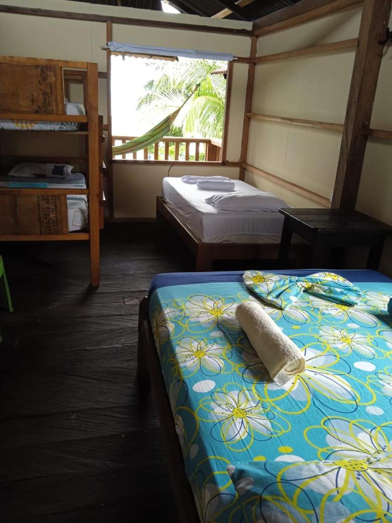 One-Bedroom House photo 1