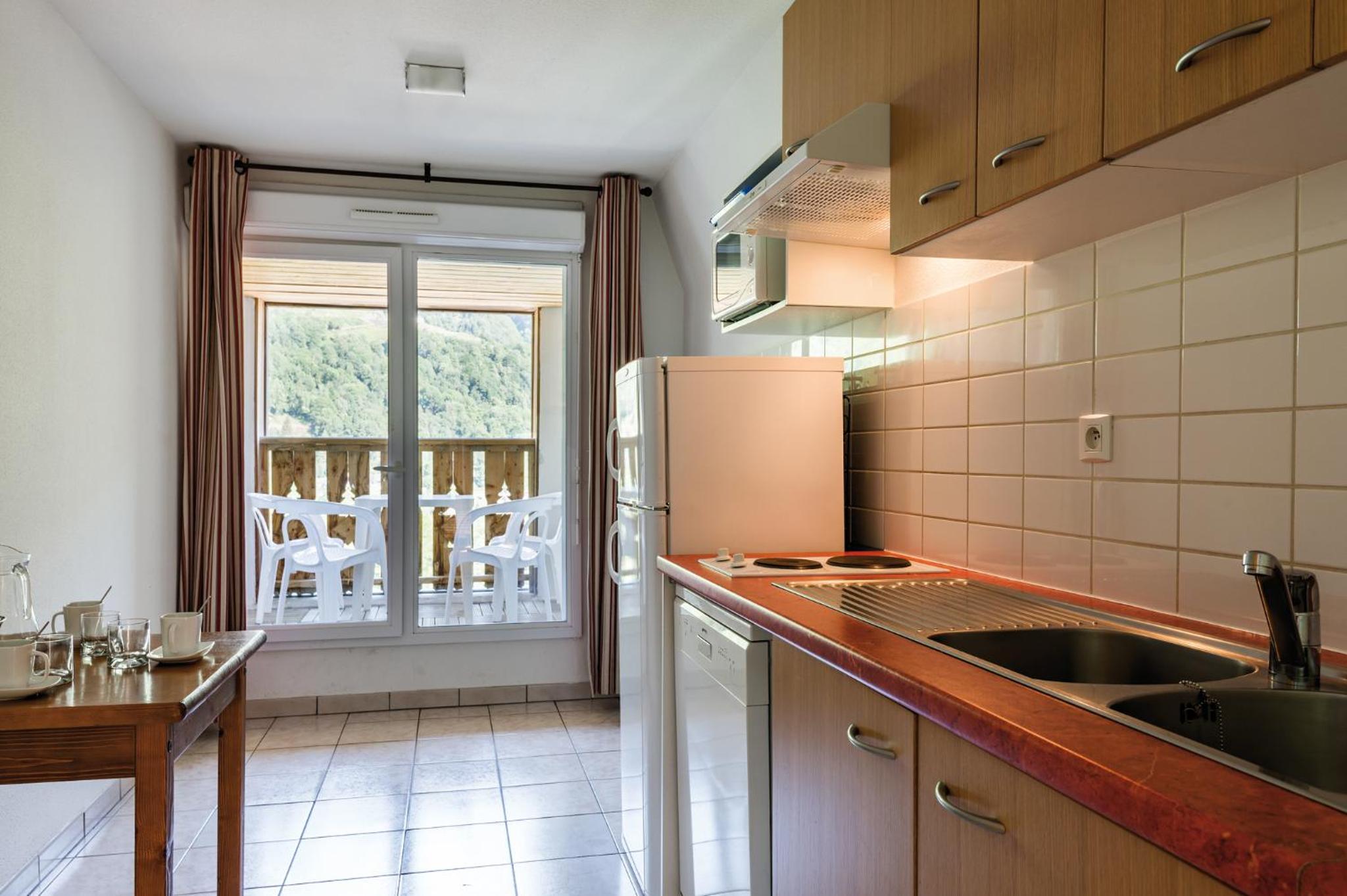 Four or Three Rooms Cabin (8 people)