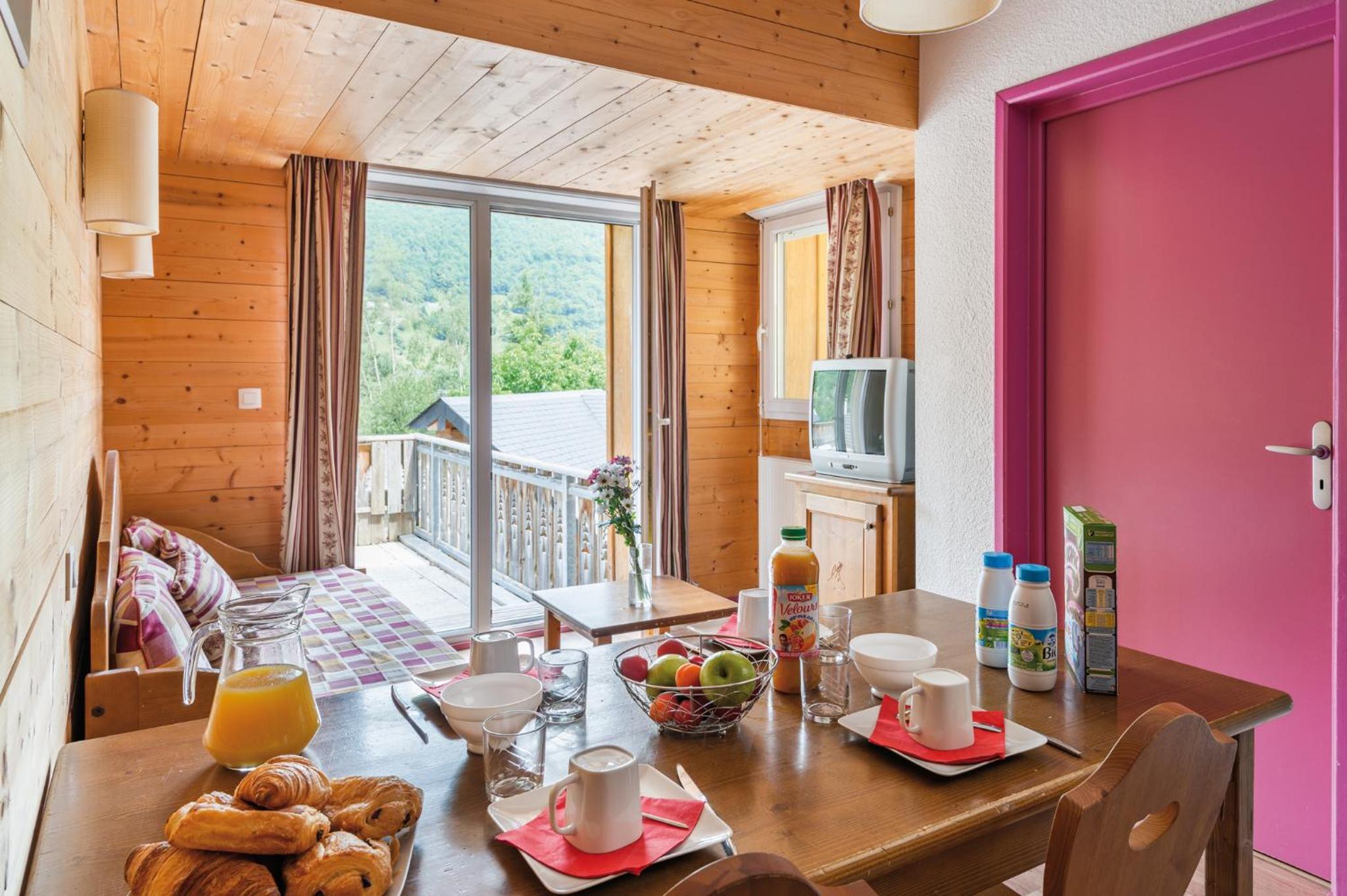 Studio with Alcove (4 Adults)