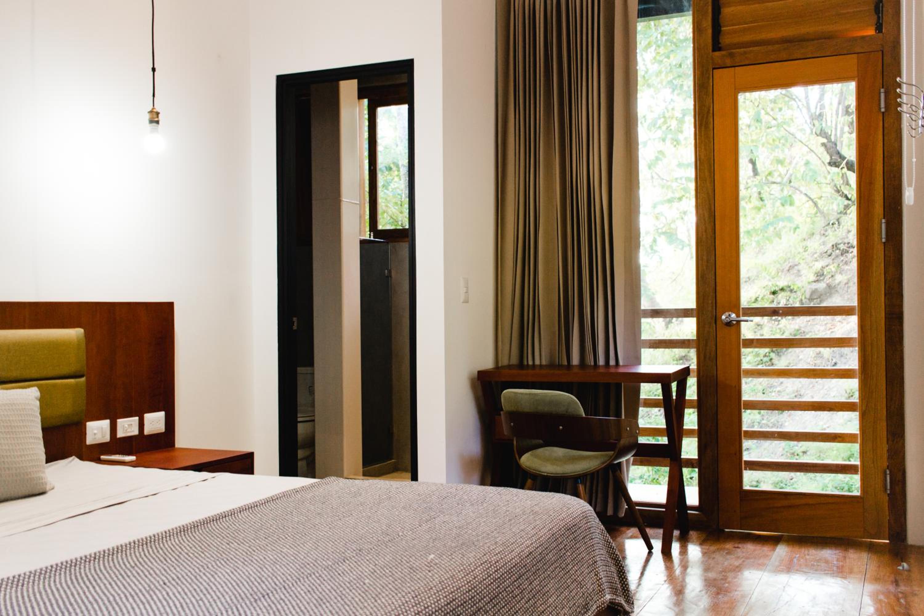 Double Room with Balcony photo 2
