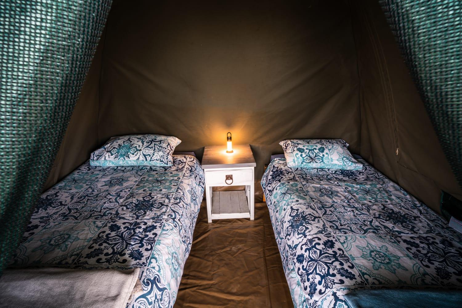 Tent - Photo 15
