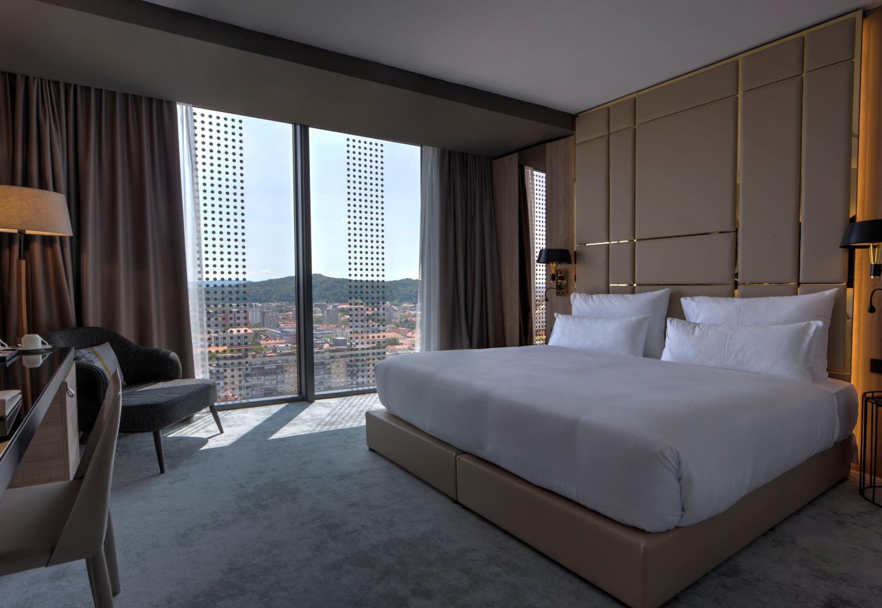 King Room Superior Double - Photo 1