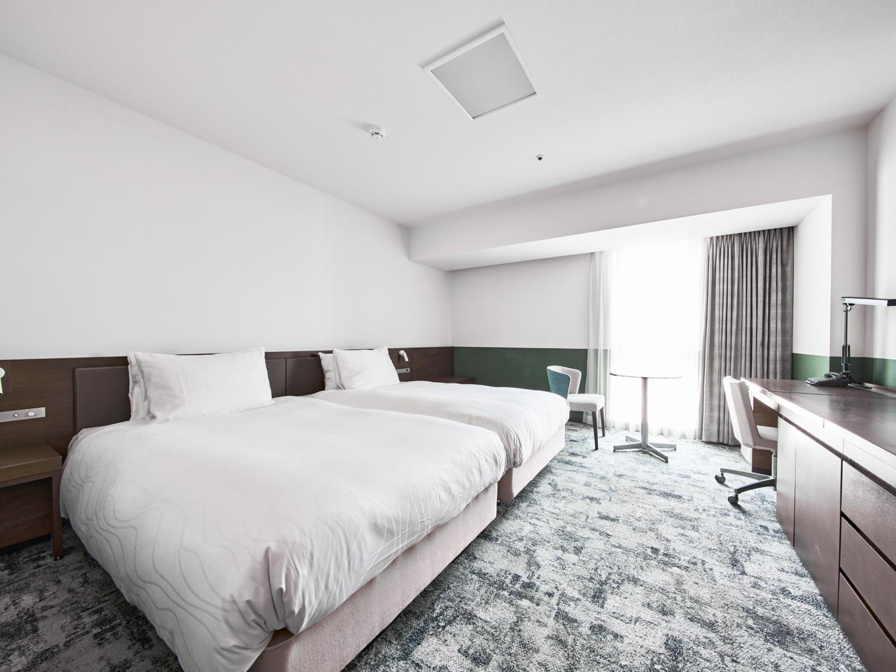 Superior Twin Room - Non-Smoking photo 2