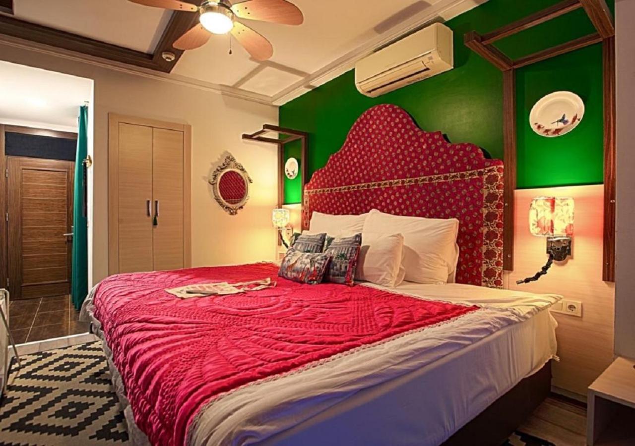 Deluxe Double Room with Sea View - Photo 1