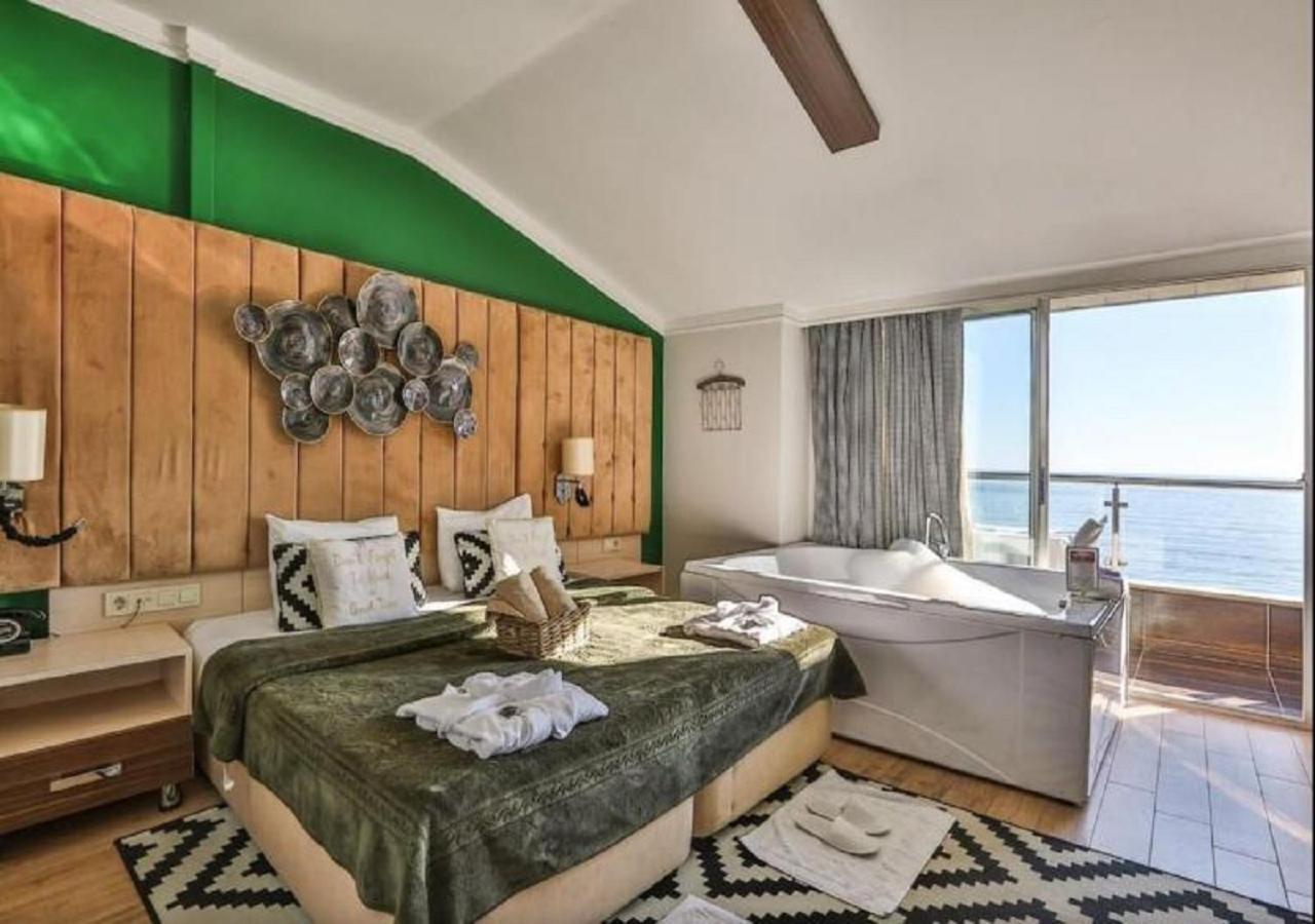 Suite with Sea View - Photo 4