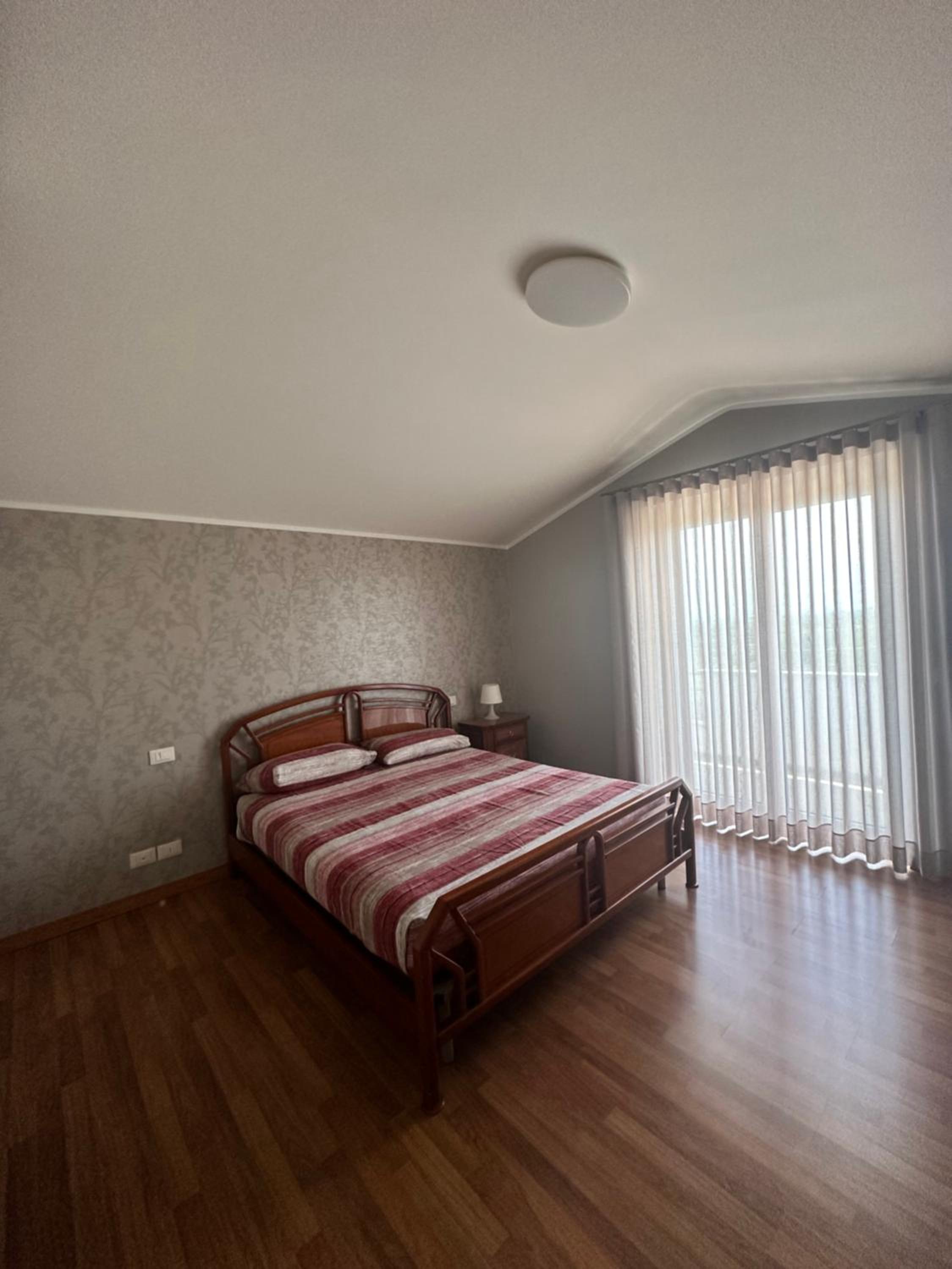Three-Bedroom Apartment photo 1