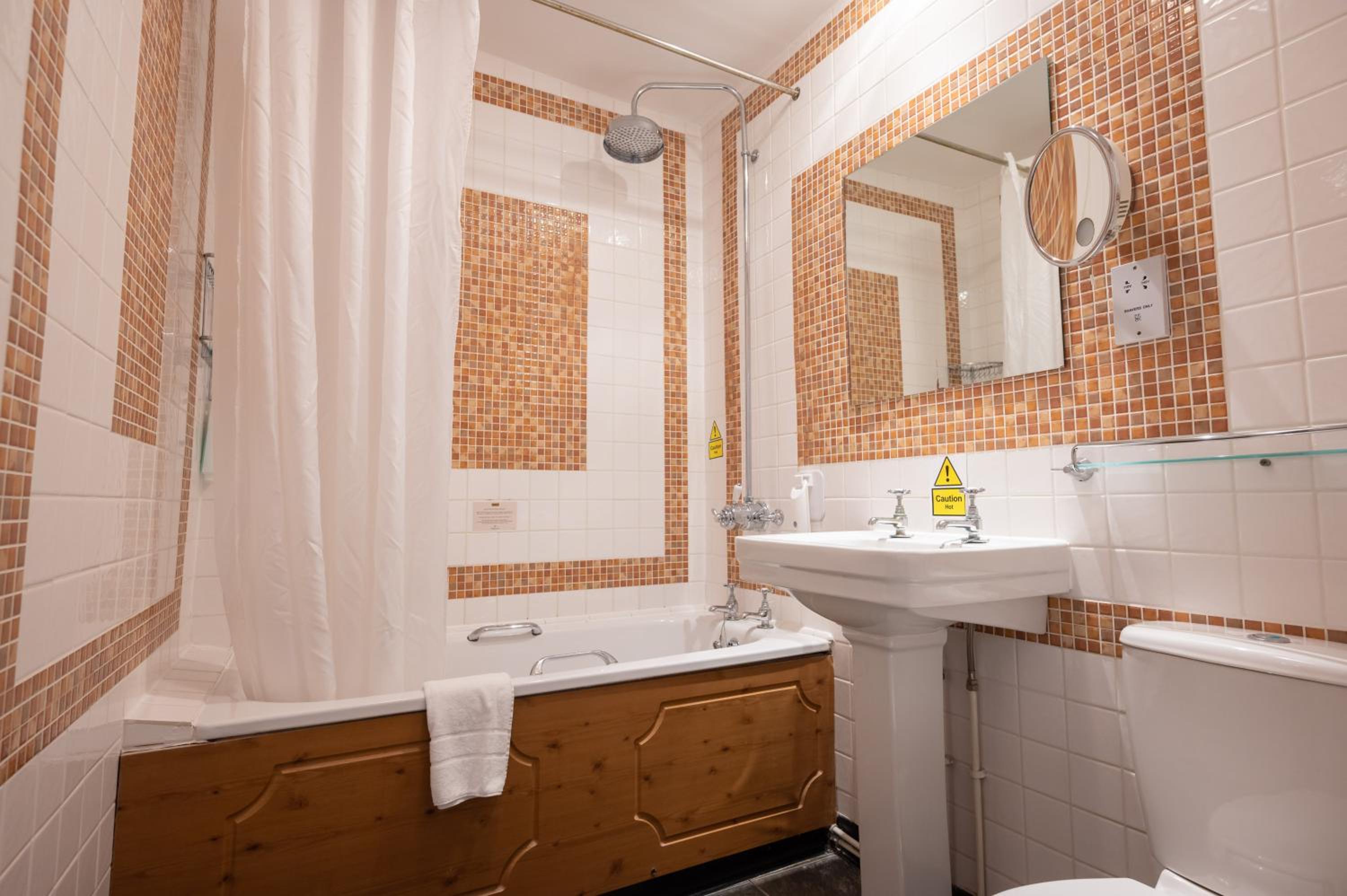 Superior Double Room - Photo 7