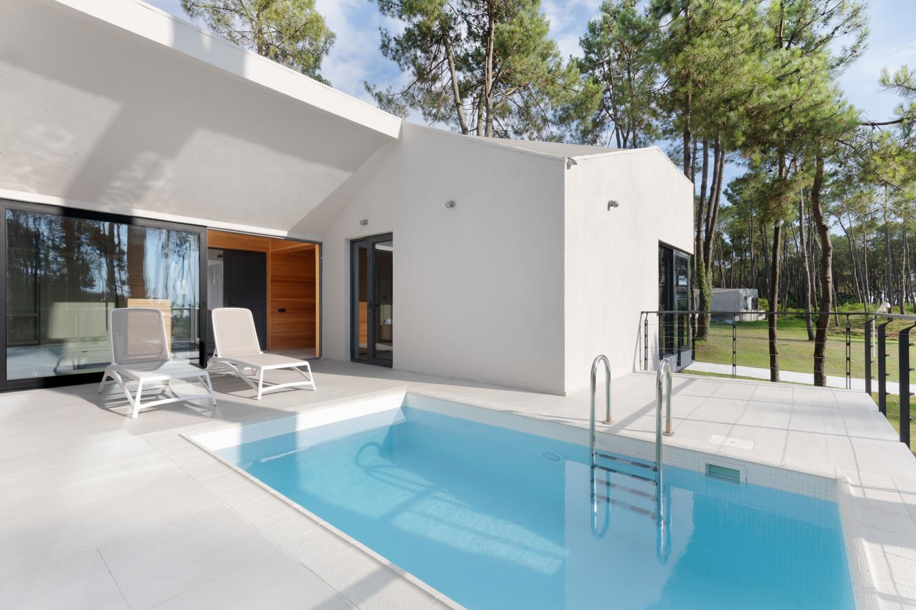Two-Bedroom Villa photo 3