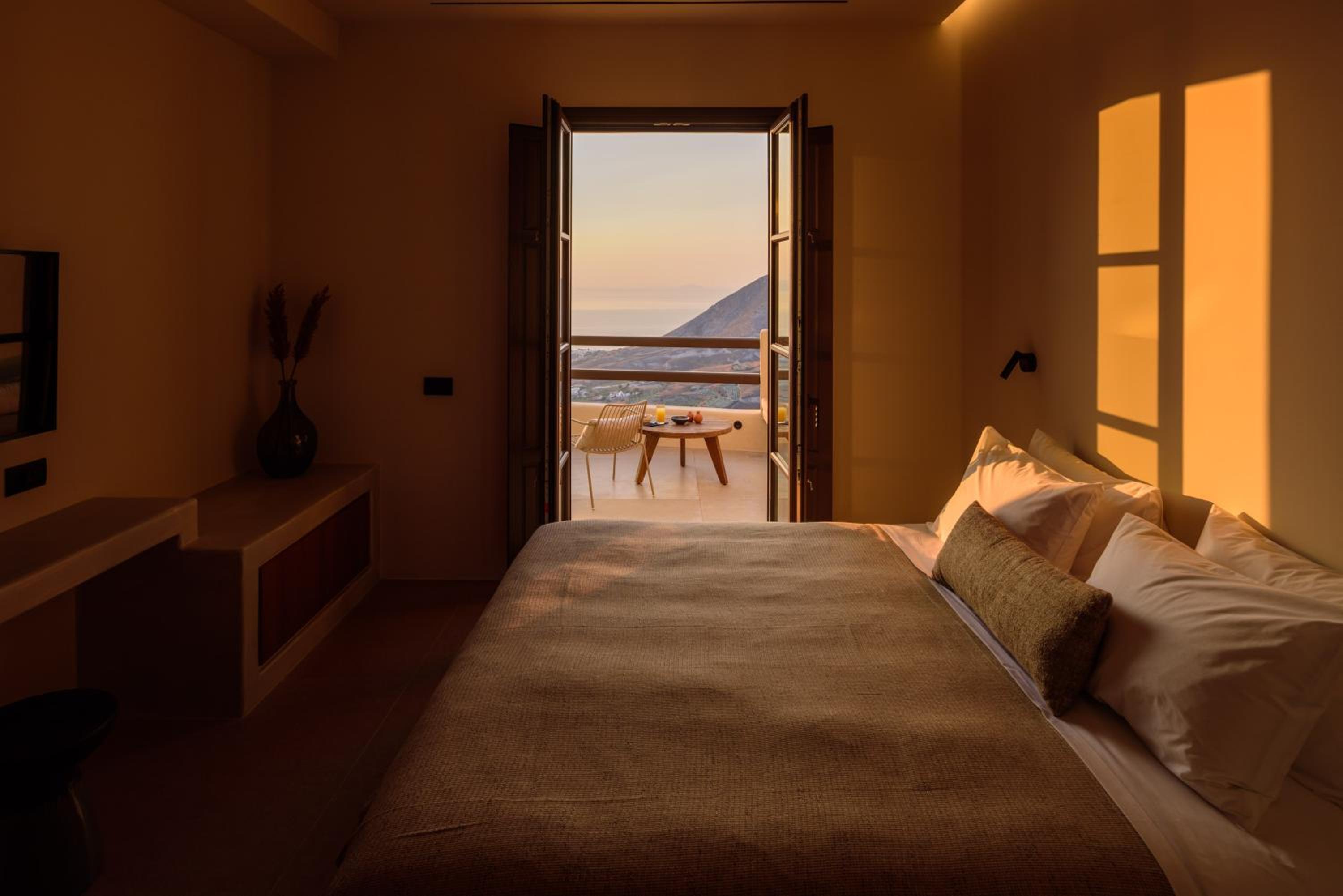  Executive 2 Bedroom Villa with Heated Pool and Sea View - Photo 36