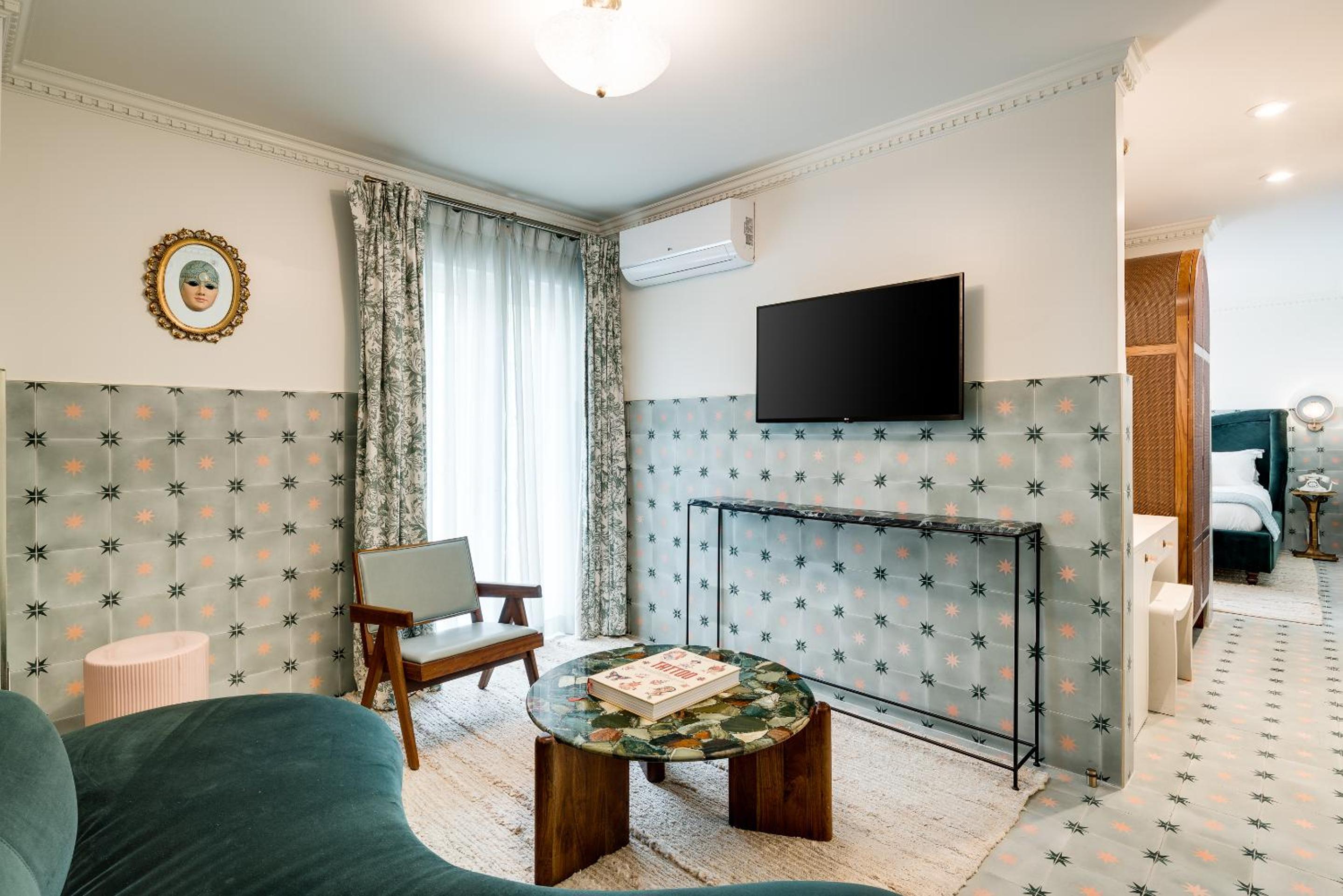 Suite