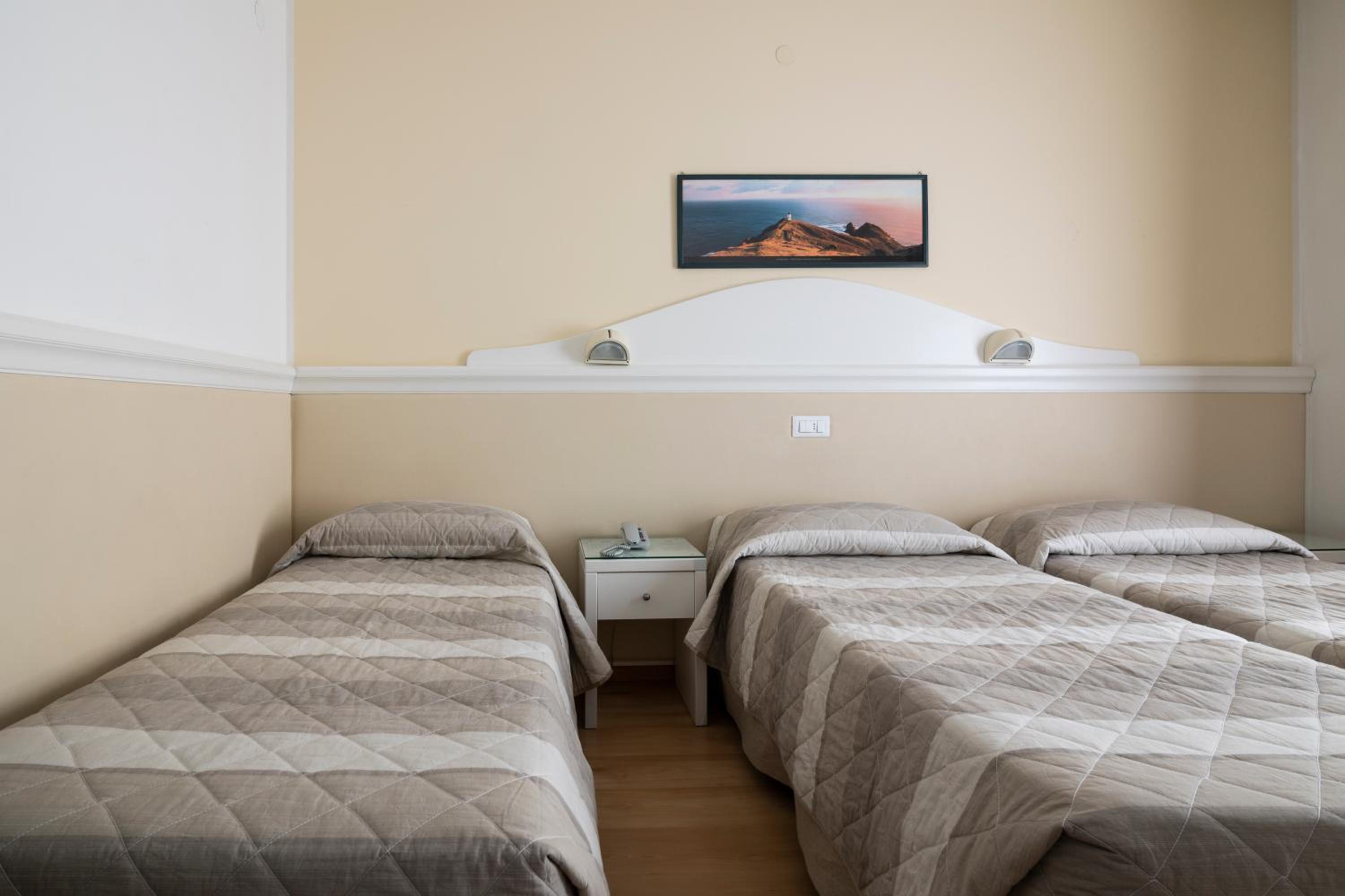 Triple Room - Photo 4
