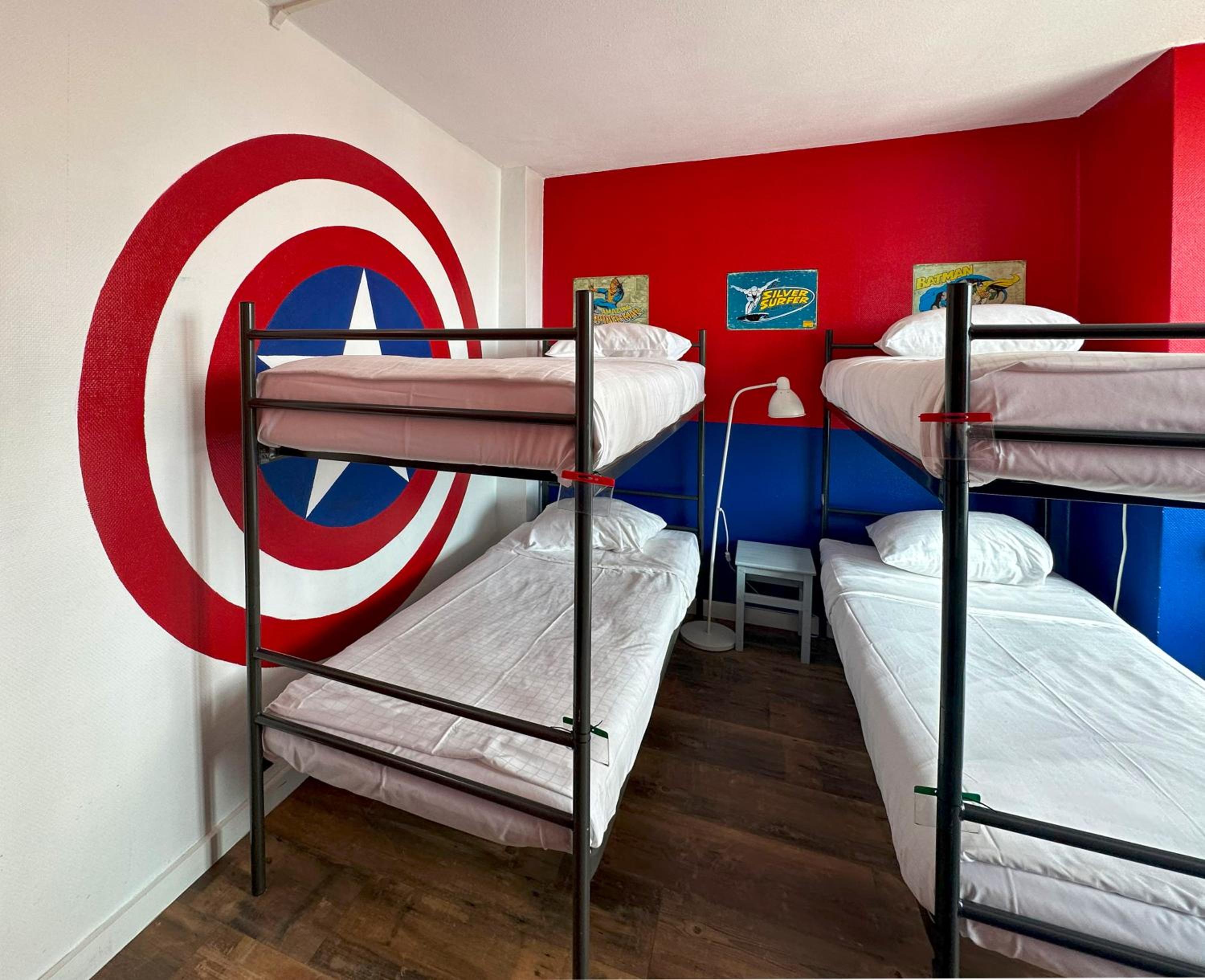 Single Bed in Mixed Dormitory Room (4 People) photo 2