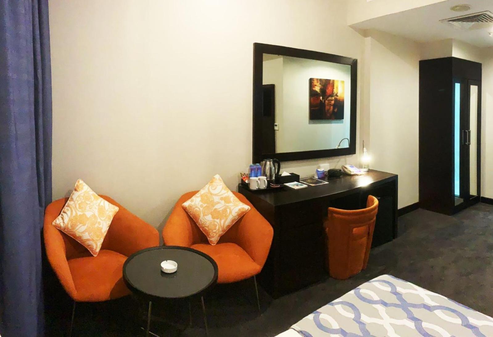 Deluxe Room Twin - Photo 3